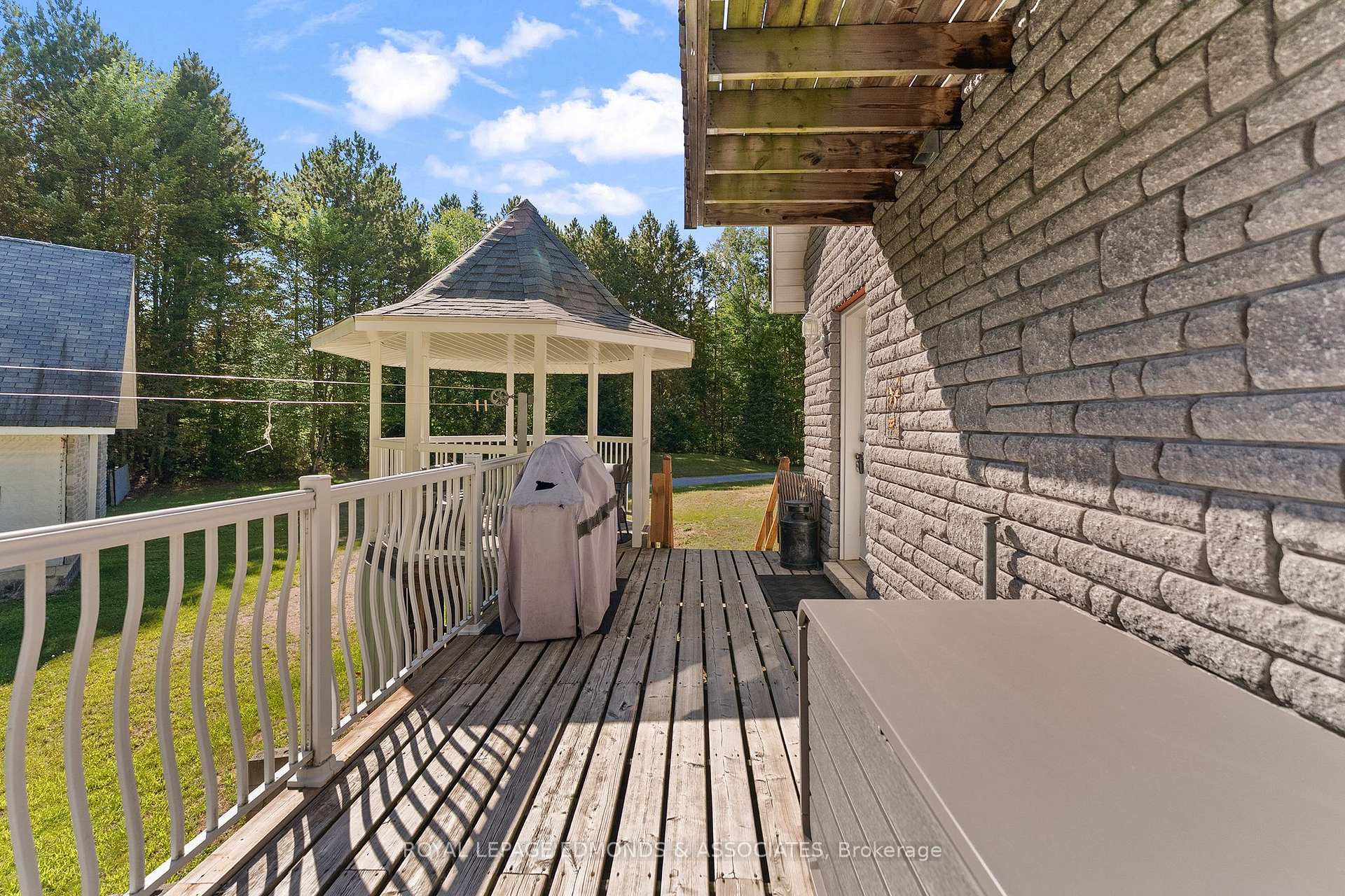 Photo 29 of 219 Zanders Road, Laurentian Valley, Laurentian Valley — HOMEH