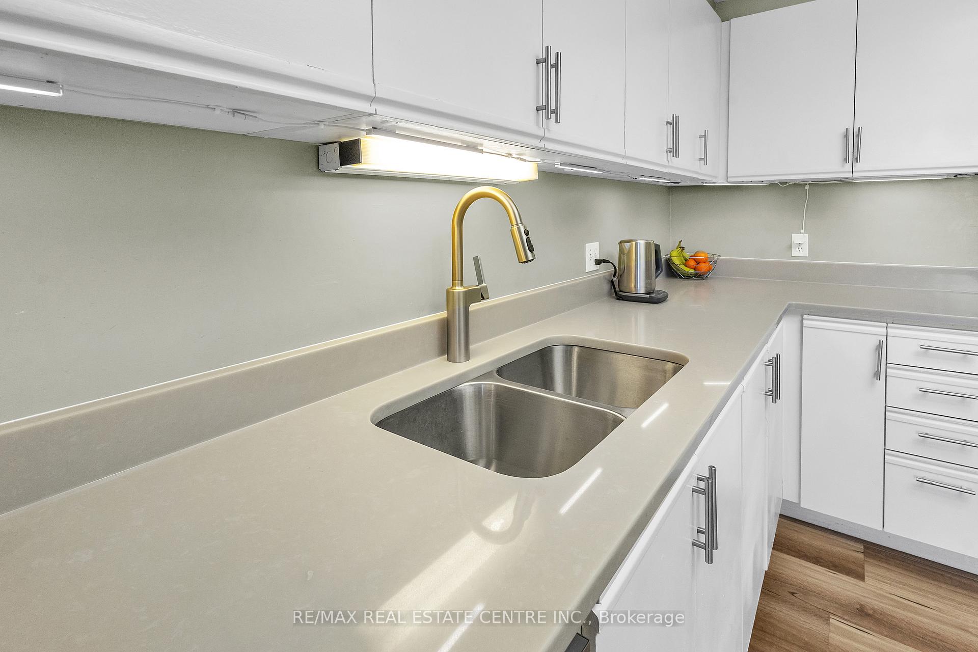 Photo 11 of Unit 202, 105 Bagot Street, Guelph, Junction/Onward Willow — HOMEH