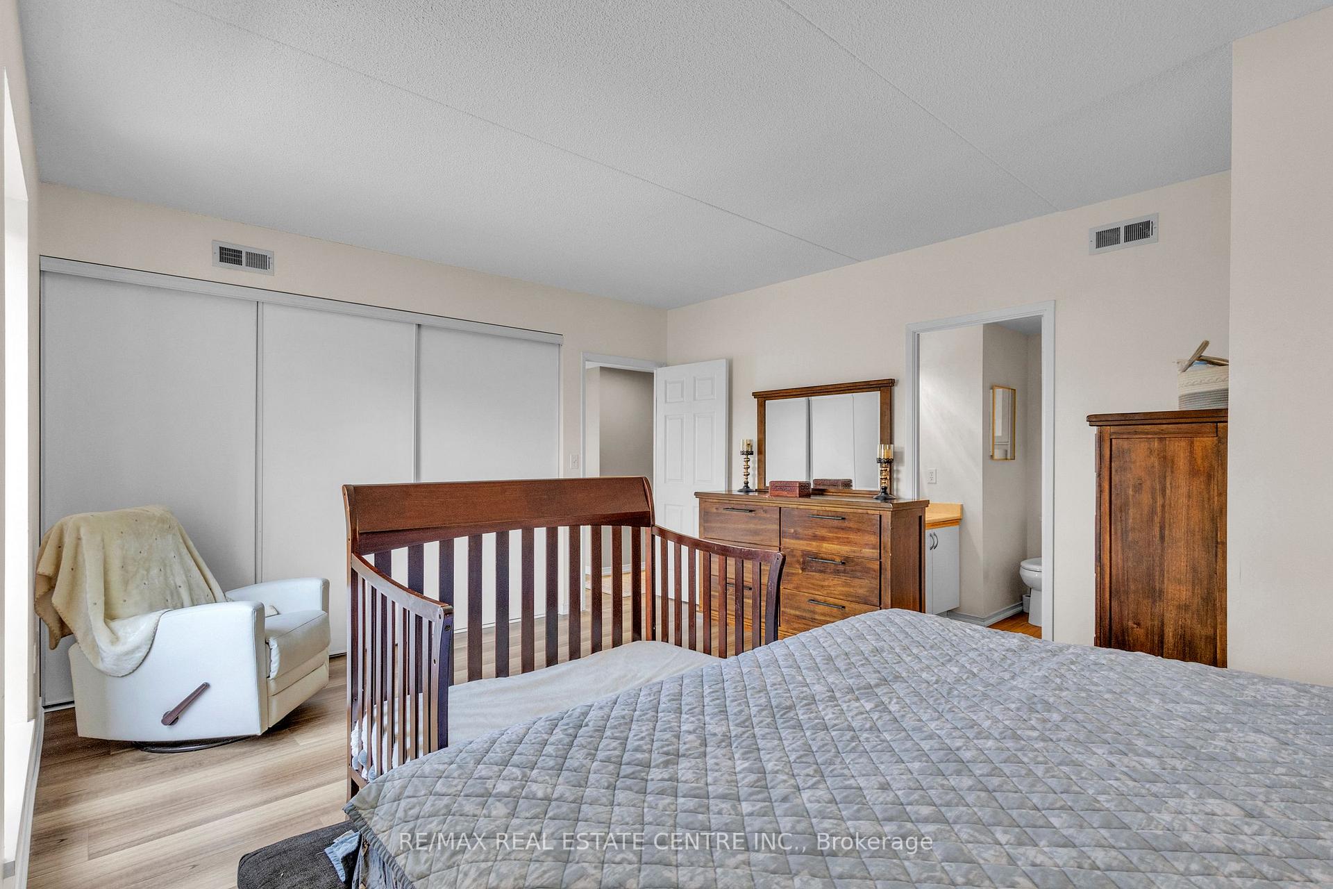 Photo 22 of Unit 202, 105 Bagot Street, Guelph, Junction/Onward Willow — HOMEH