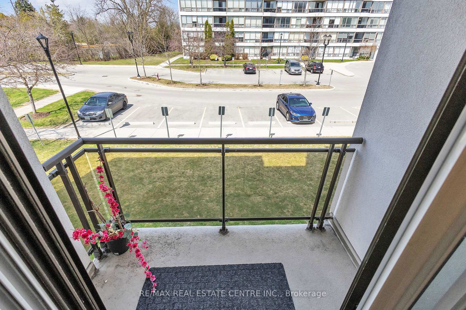 Photo 27 of Unit 202, 105 Bagot Street, Guelph, Junction/Onward Willow — HOMEH