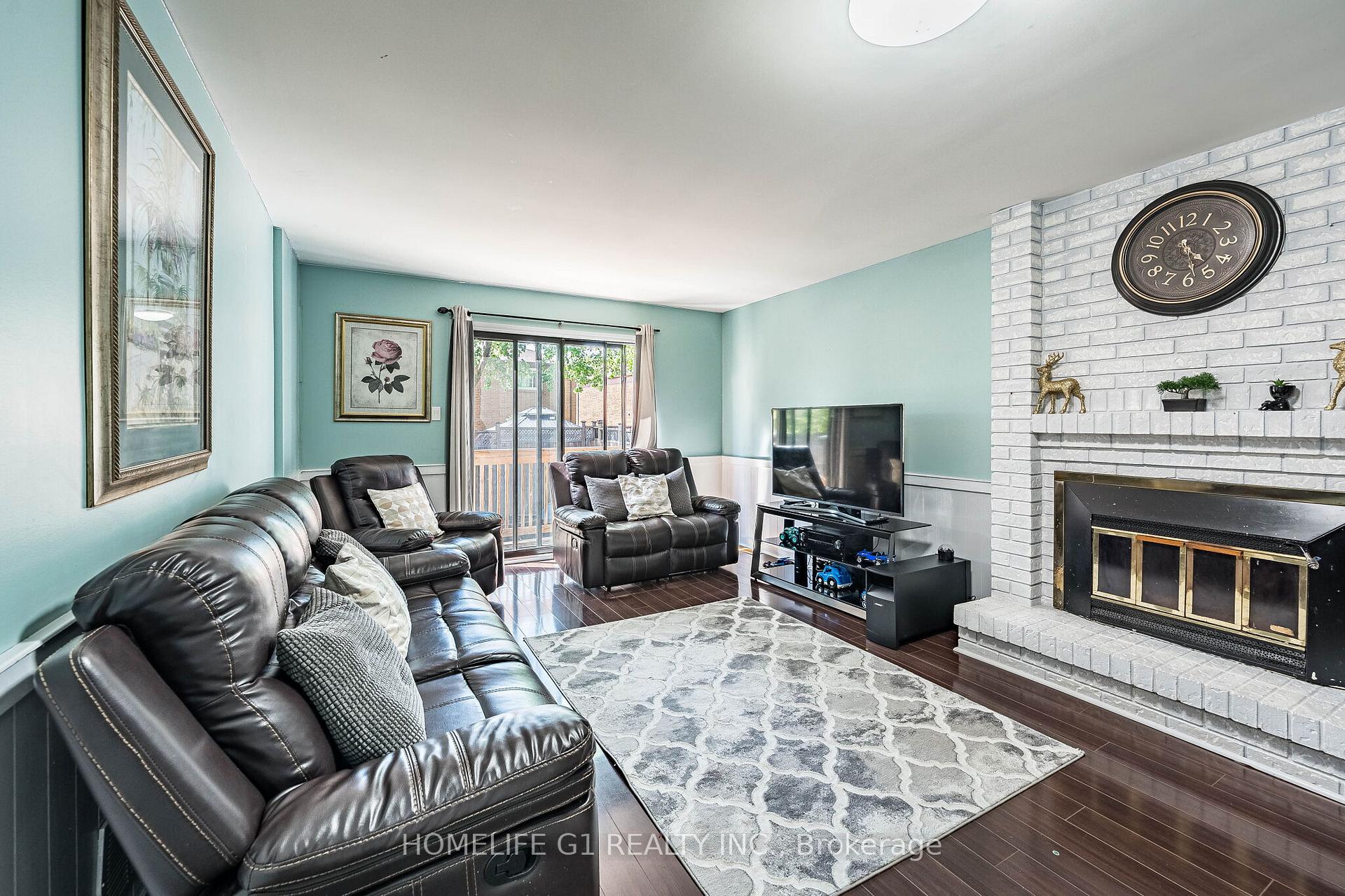 Photo 11 of 8 Holgate Court, Brampton, Heart Lake West — HOMEH
