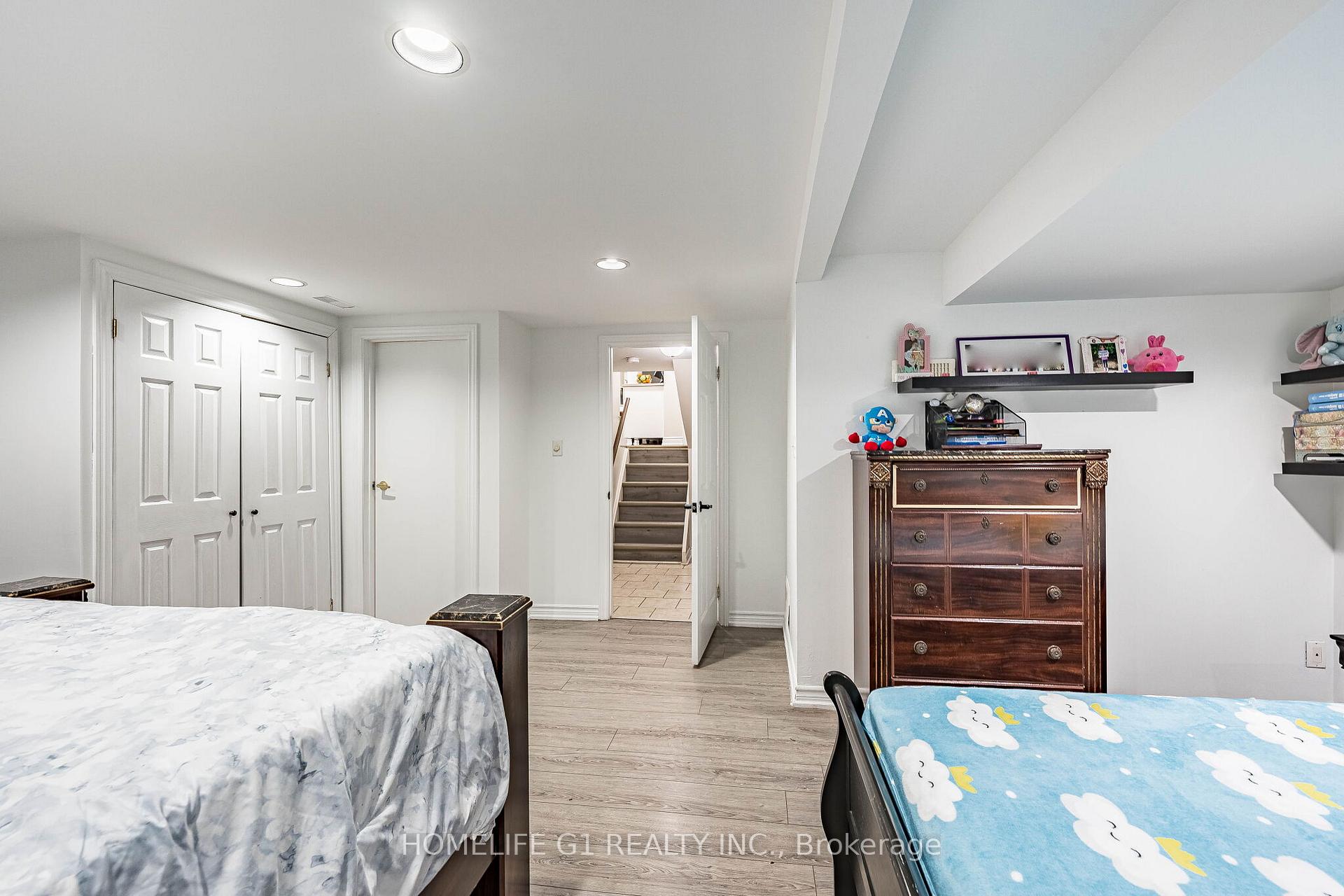 Photo 33 of 8 Holgate Court, Brampton, Heart Lake West — HOMEH