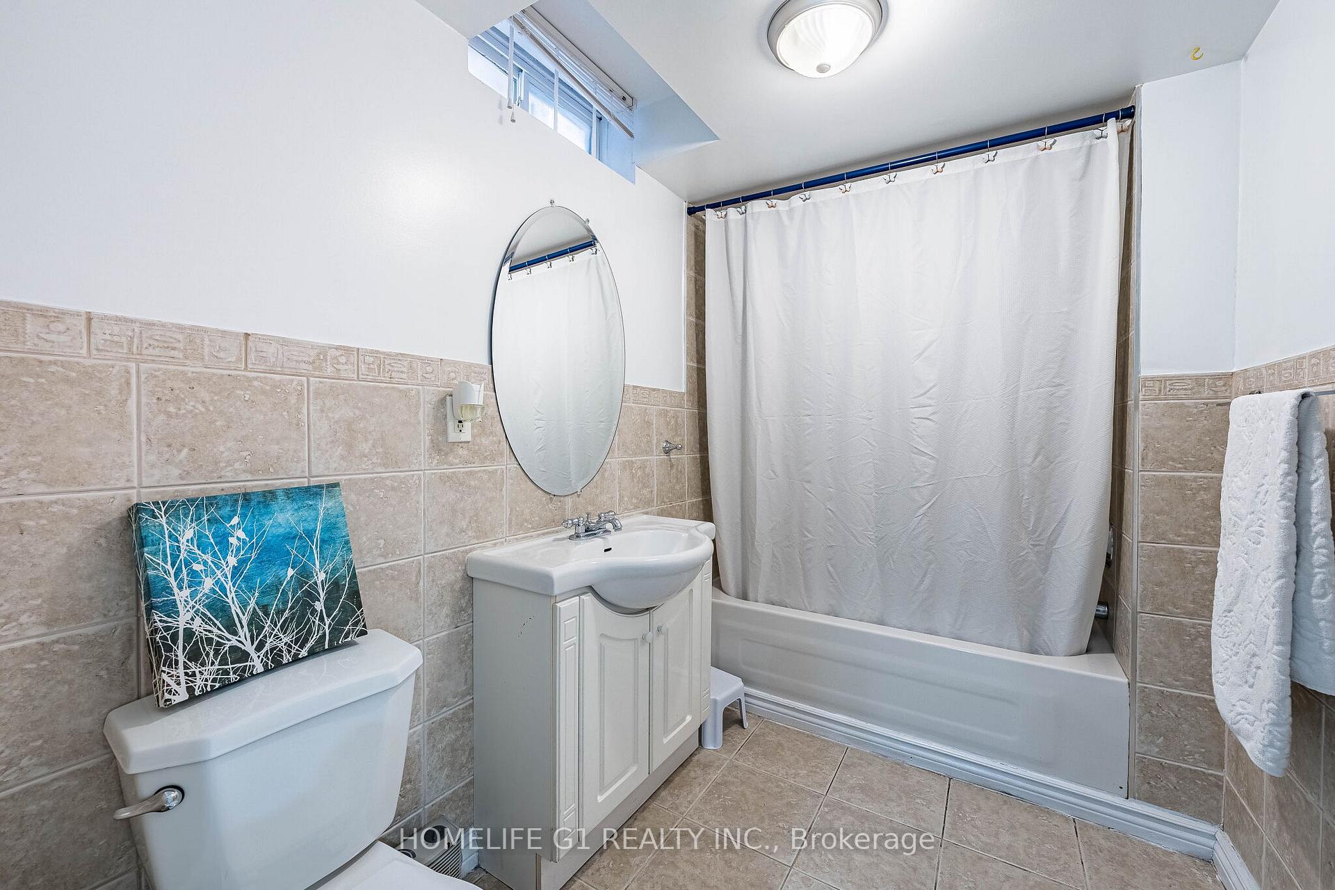 Photo 34 of 8 Holgate Court, Brampton, Heart Lake West — HOMEH