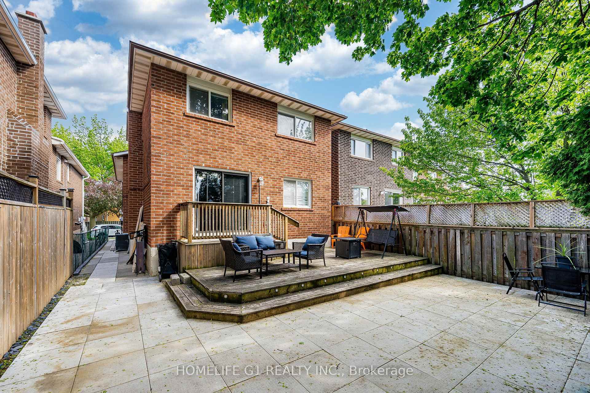 Photo 38 of 8 Holgate Court, Brampton, Heart Lake West — HOMEH