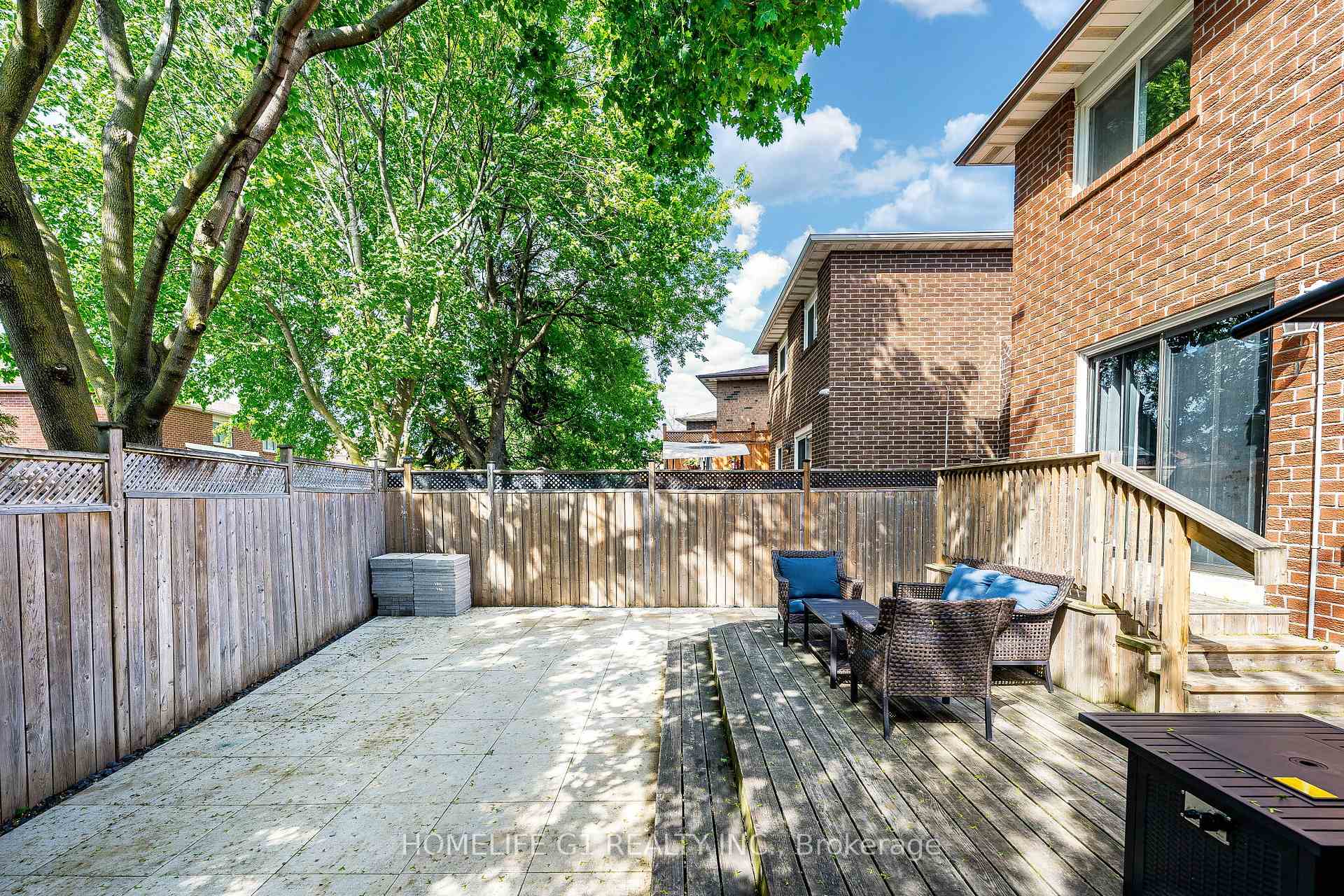 Photo 39 of 8 Holgate Court, Brampton, Heart Lake West — HOMEH