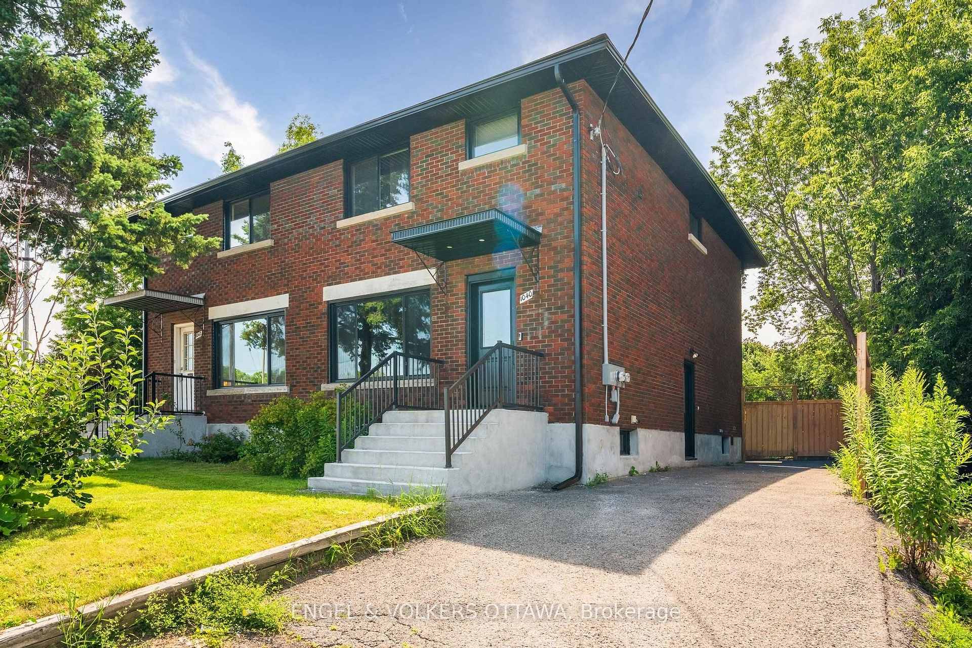 Photo 2 of Unit B, 1040 Maitland Avenue, Ottawa, Braemar Park — HOMEH