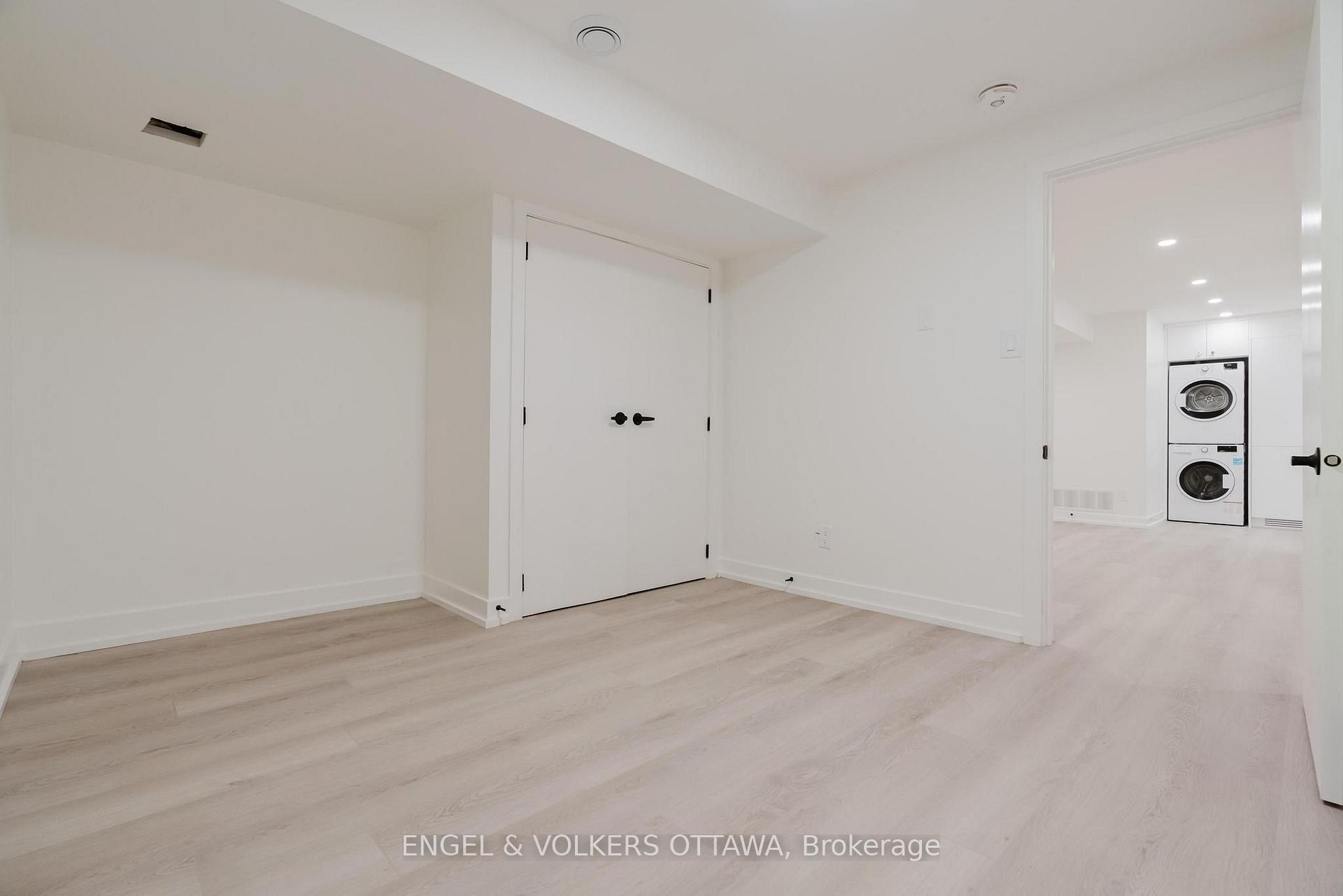 Photo 14 of Unit B, 1040 Maitland Avenue, Ottawa, Braemar Park — HOMEH