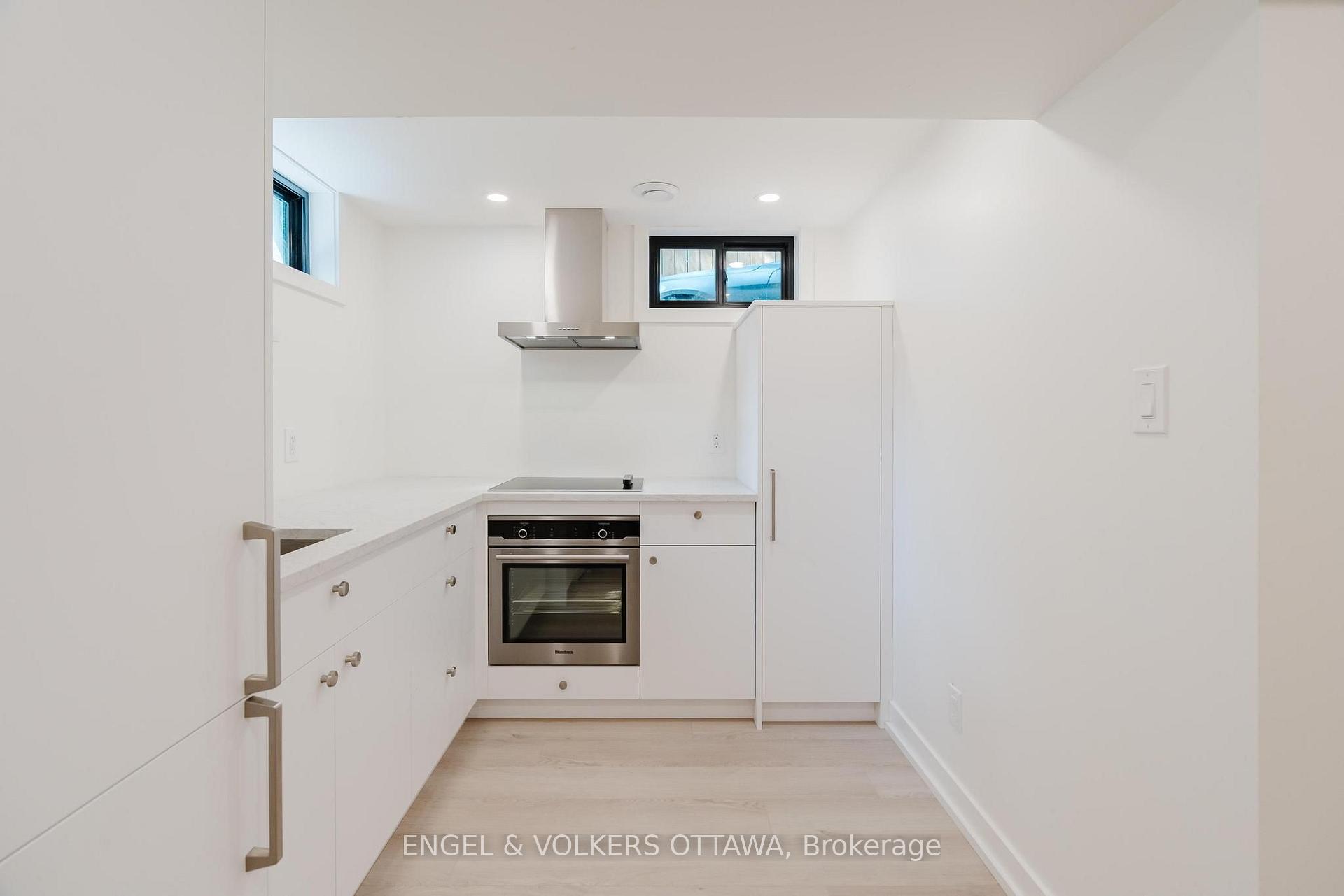 Photo 24 of Unit B, 1040 Maitland Avenue, Ottawa, Braemar Park — HOMEH