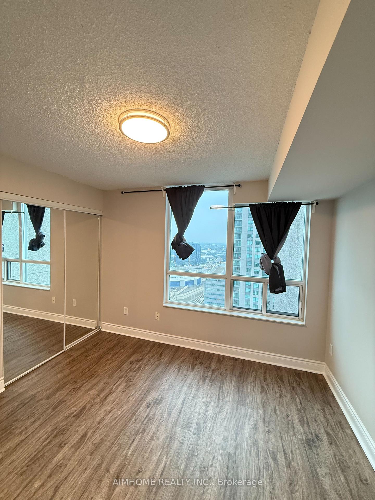 Photo 10 of Unit 2704, 50 Brian Harrison Way, Scarborough, Bendale — HOMEH