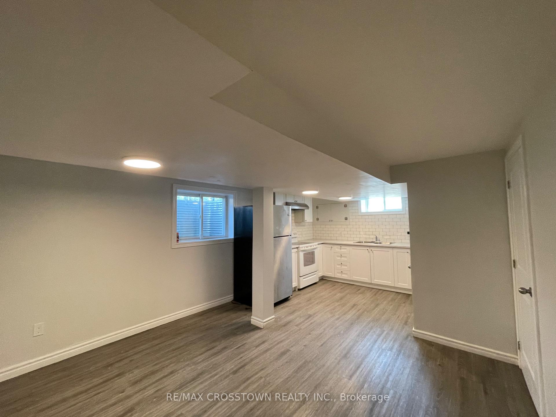 Front of Unit A-BASEMENT, 76A (BASEMENT) Owen Street