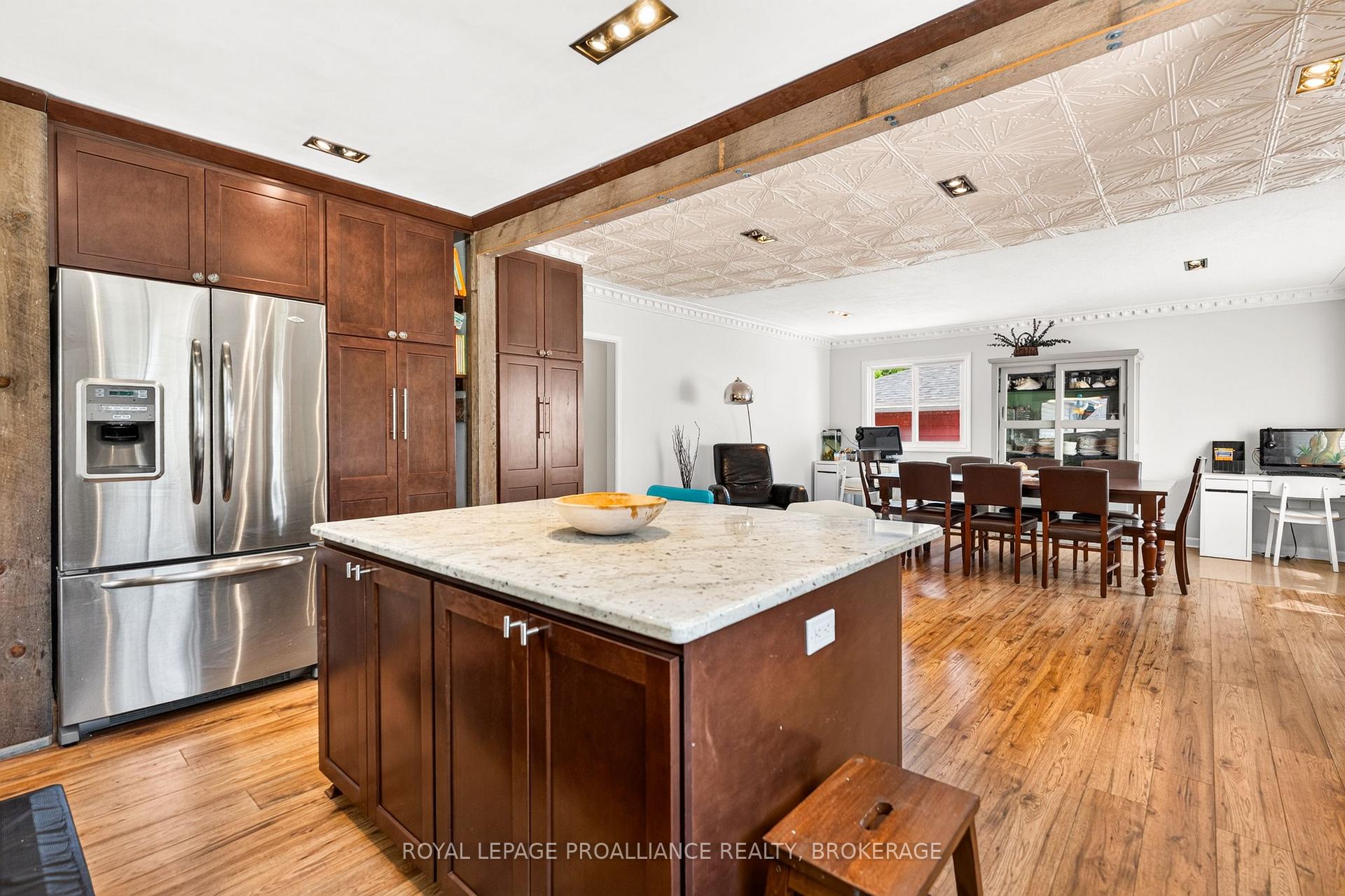Photo 8 of 2219 Mckendry Road, Kingston, City North of 401 — HOMEH