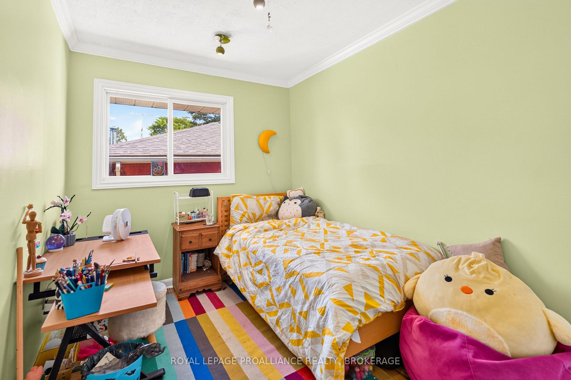 Photo 11 of 2219 Mckendry Road, Kingston, City North of 401 — HOMEH