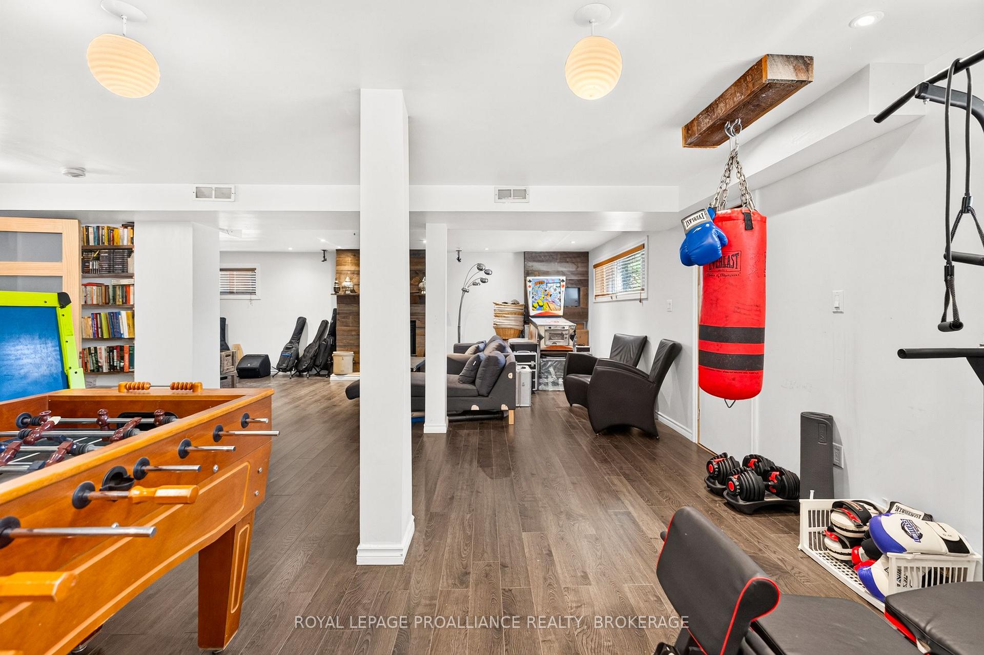 Photo 22 of 2219 Mckendry Road, Kingston, City North of 401 — HOMEH