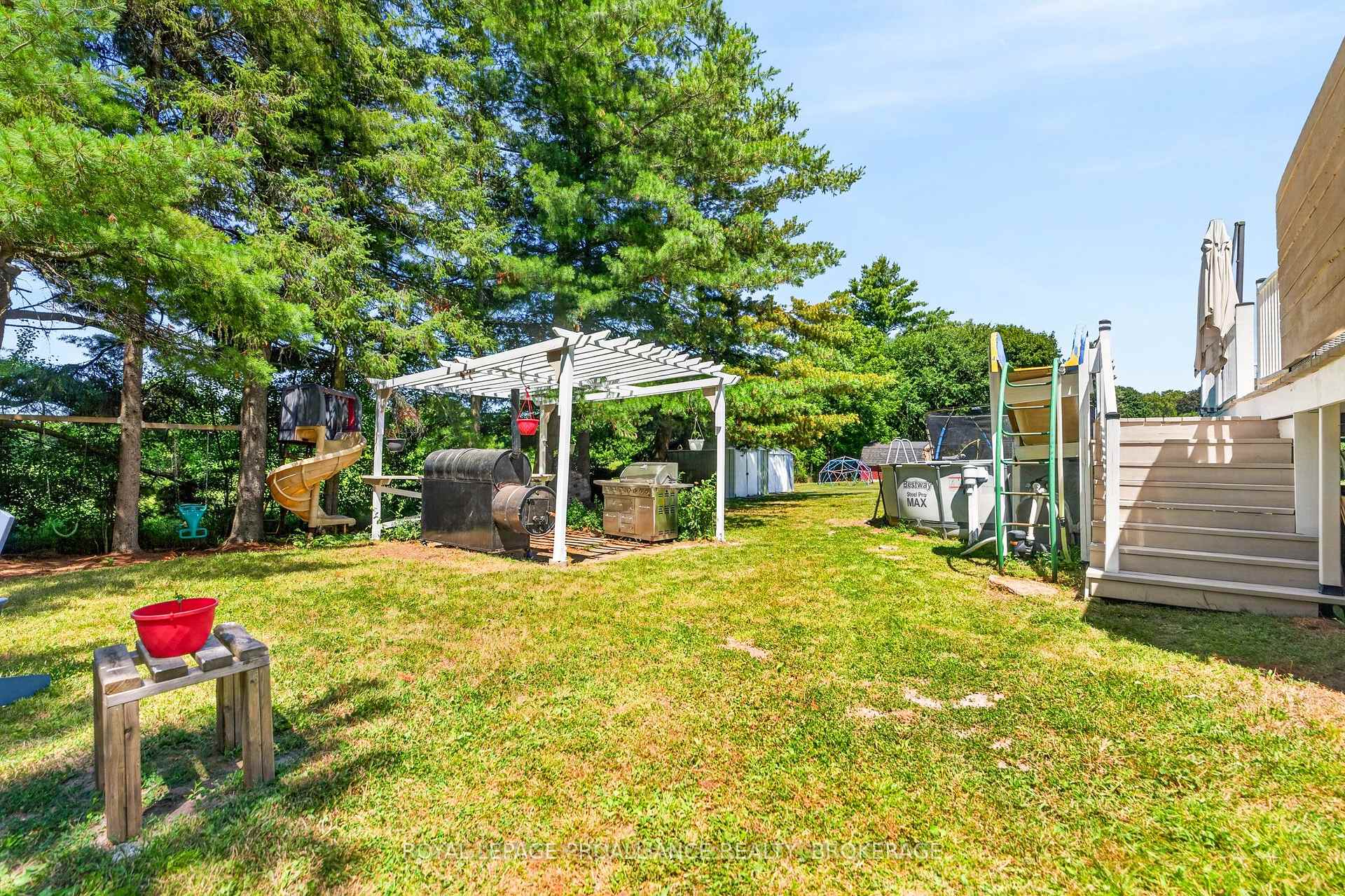 Photo 30 of 2219 Mckendry Road, Kingston, City North of 401 — HOMEH