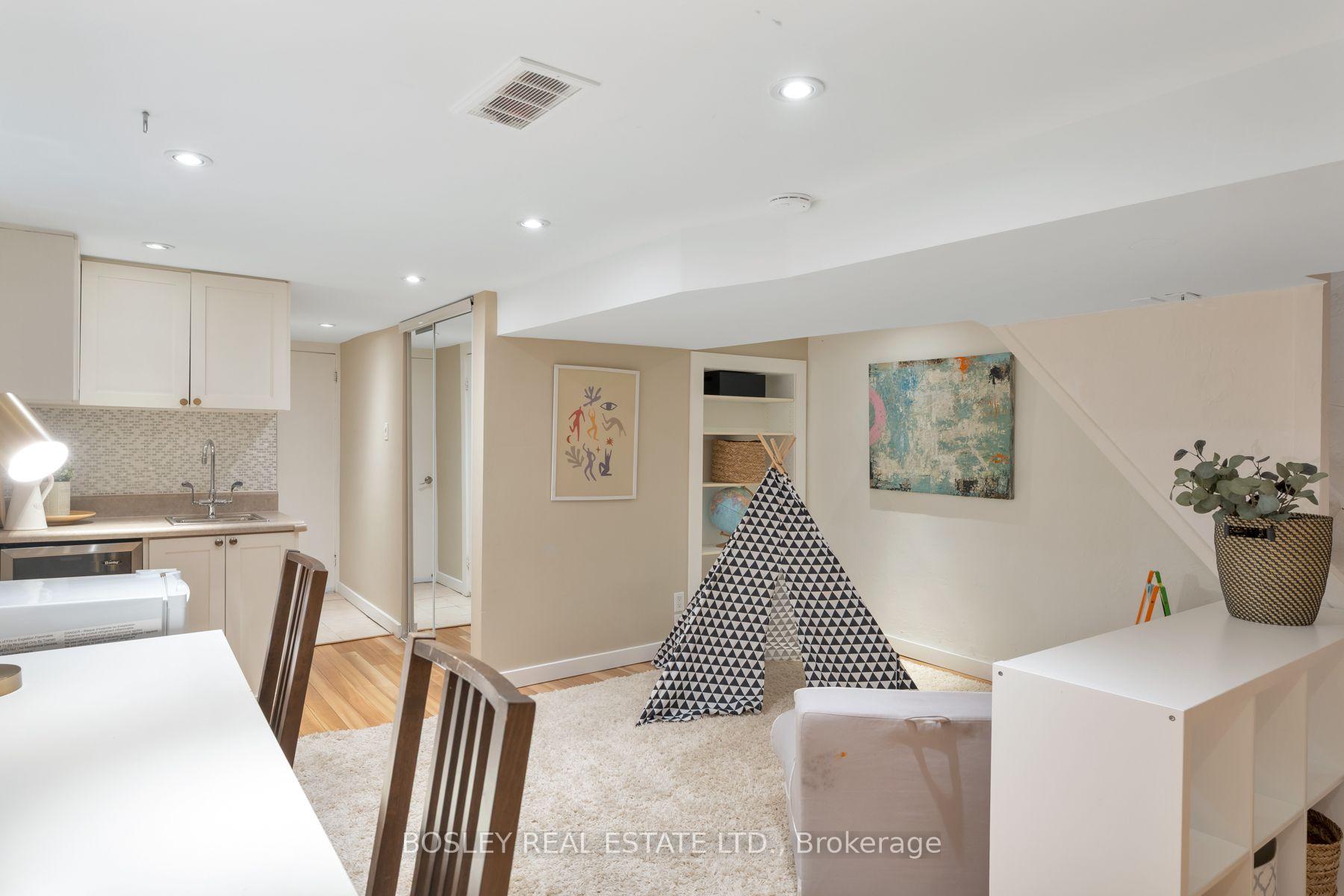 Photo 20 of 314 Milverton Boulevard, Toronto, Danforth — HOMEH