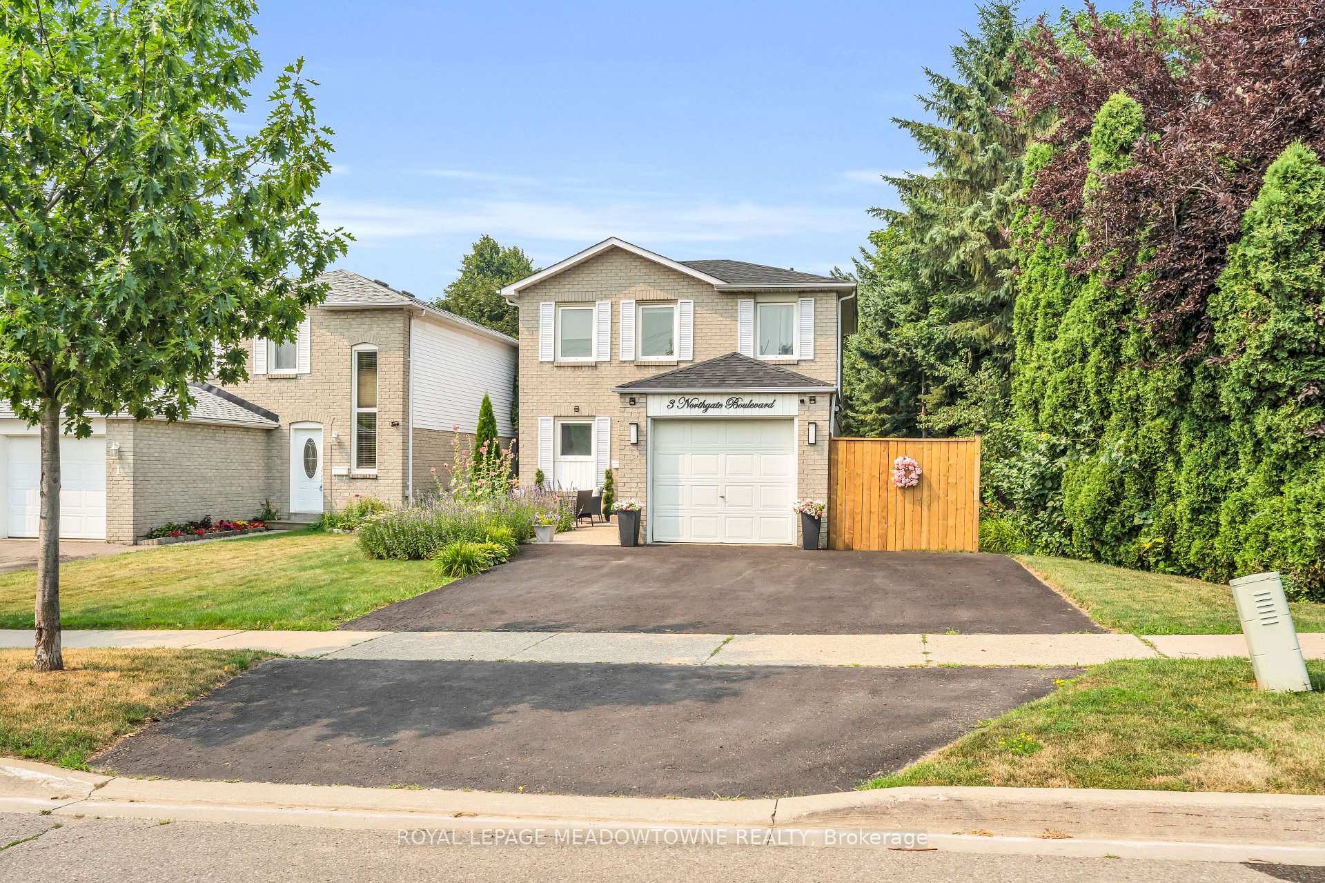 Photo 42 of 3 Northgate Boulevard, Brampton, Westgate — HOMEH