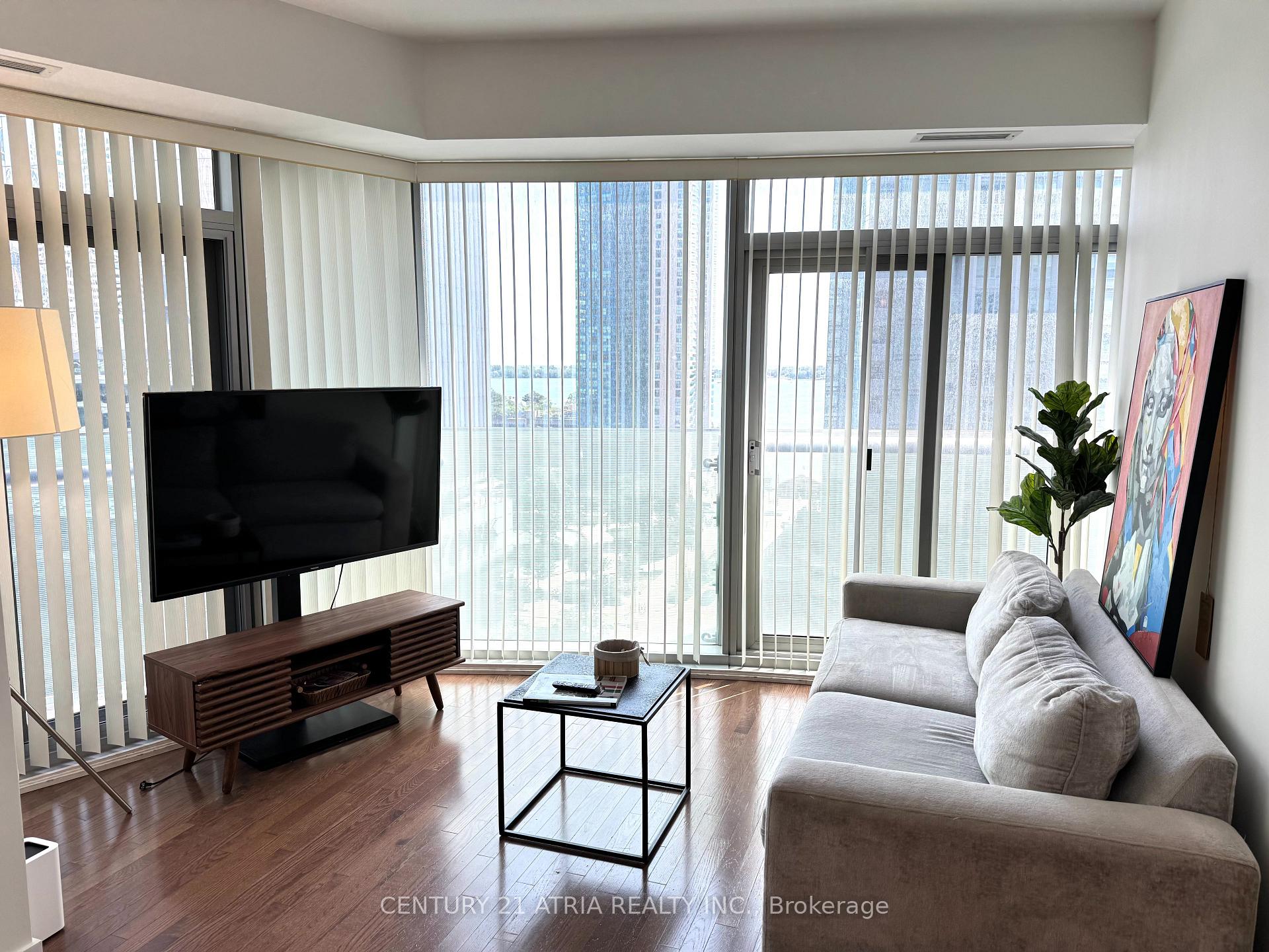 Photo 7 of Unit 1002, 14 York Street, Toronto, Waterfront Communities — HOMEH