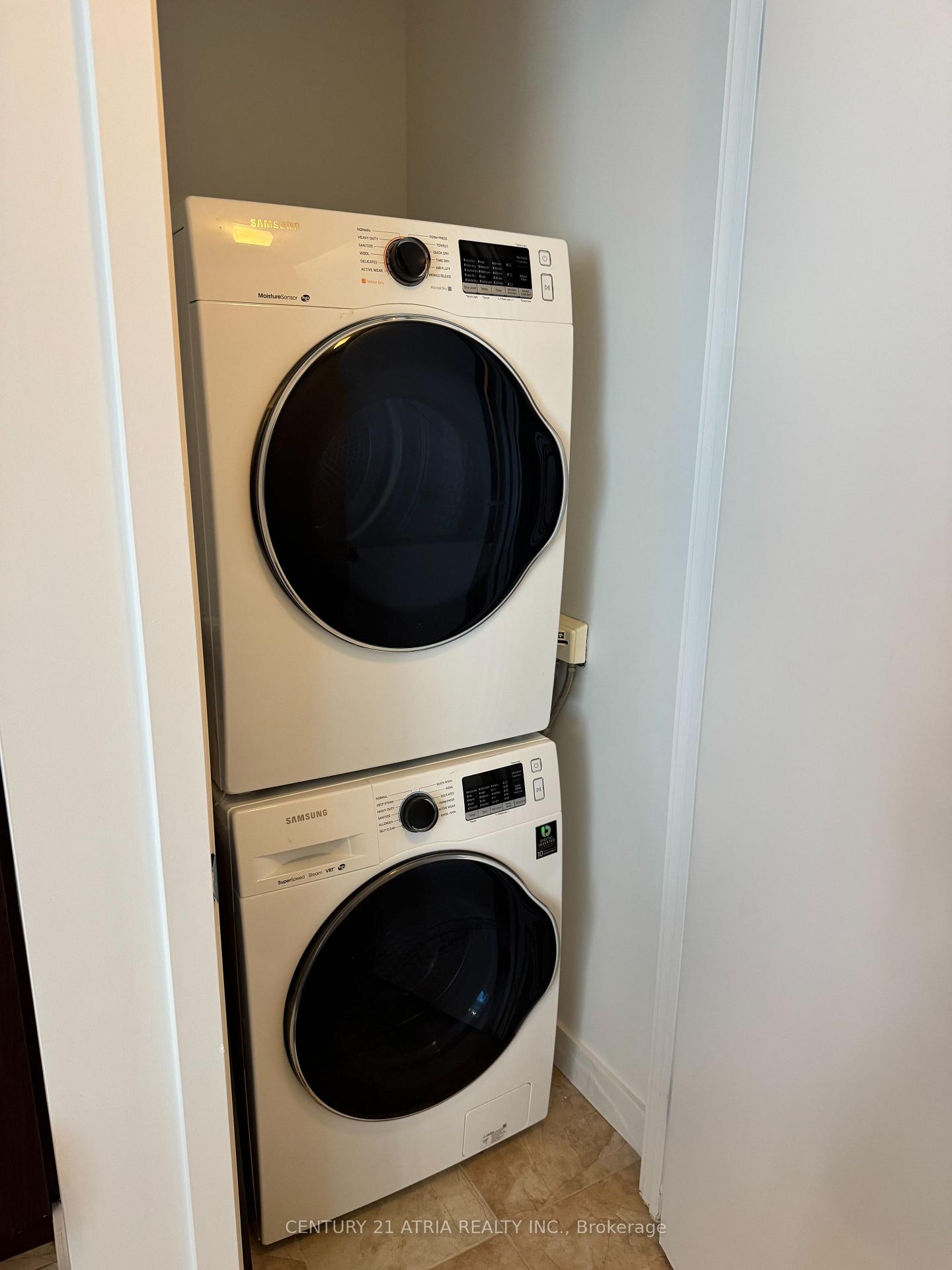 Photo 15 of Unit 1002, 14 York Street, Toronto, Waterfront Communities — HOMEH