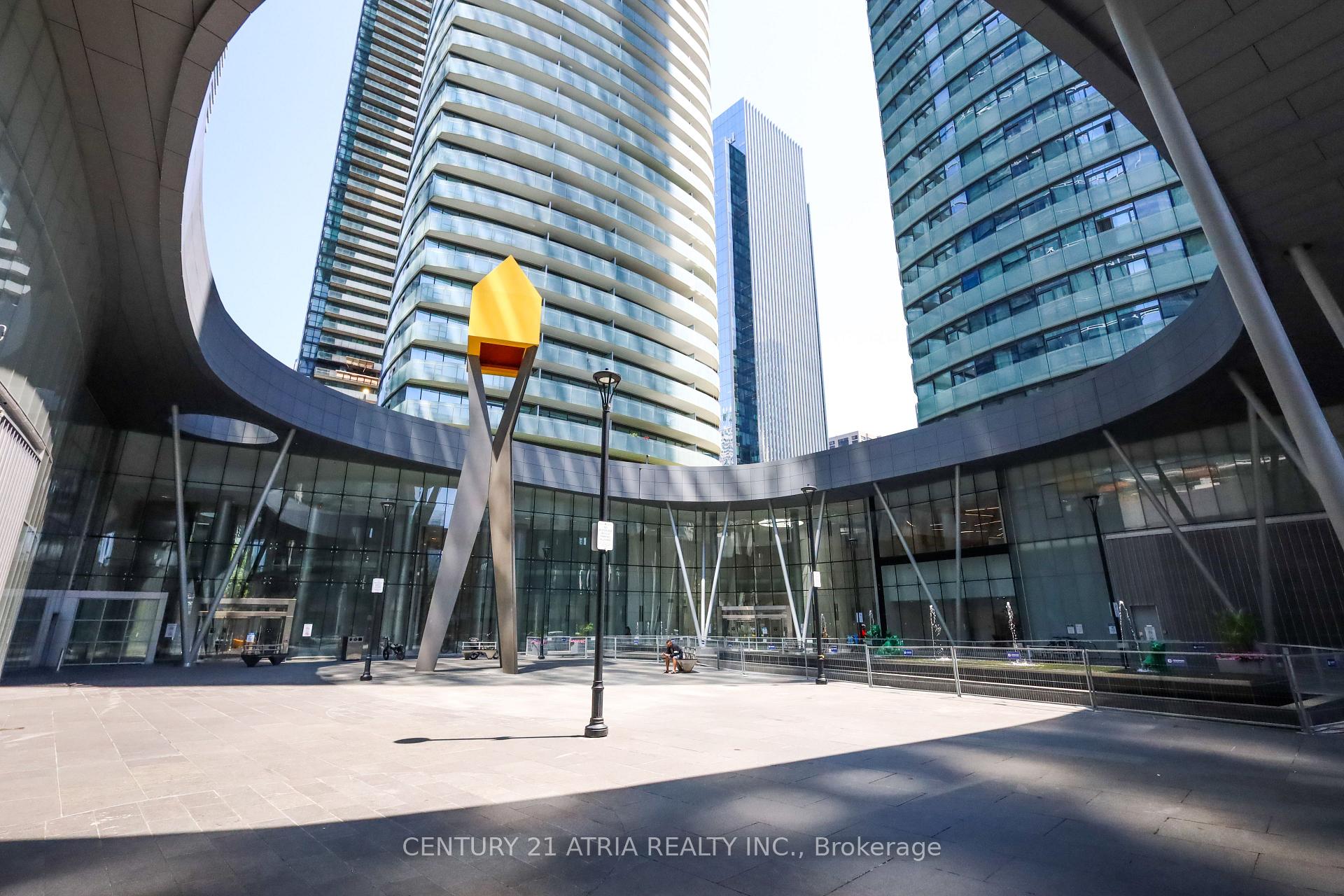 Photo 29 of Unit 1002, 14 York Street, Toronto, Waterfront Communities — HOMEH