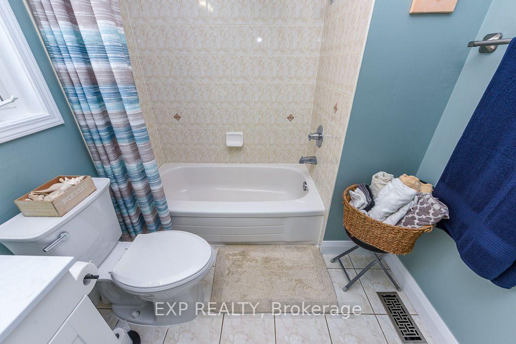Photo 27 of 65 Jessop Drive, Brampton, Fletcher's Meadow — HOMEH