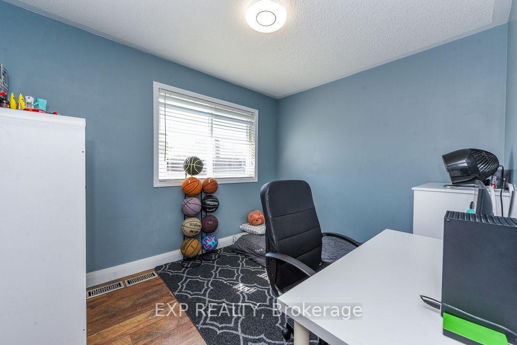 Photo 31 of 65 Jessop Drive, Brampton, Fletcher's Meadow — HOMEH