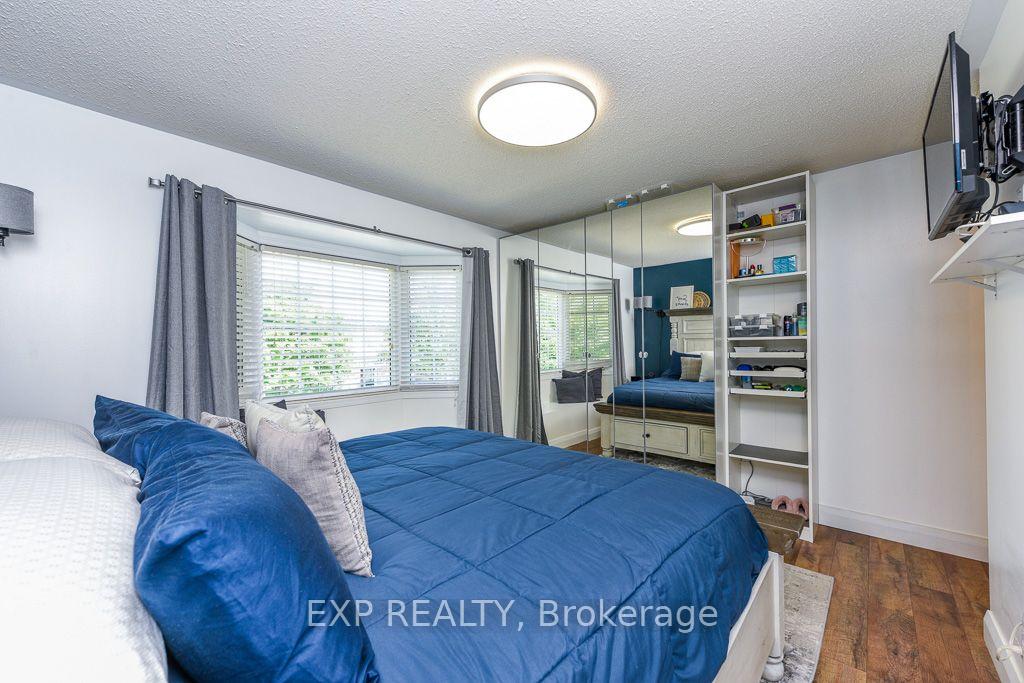 Photo 35 of 65 Jessop Drive, Brampton, Fletcher's Meadow — HOMEH