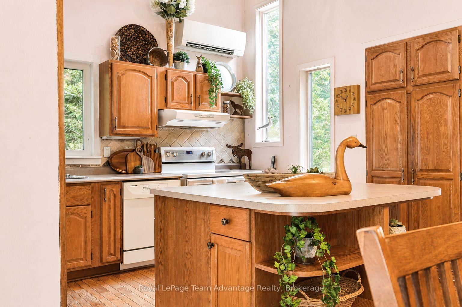 Photo 20 of 30 Bartlett Drive, Seguin — HOMEH