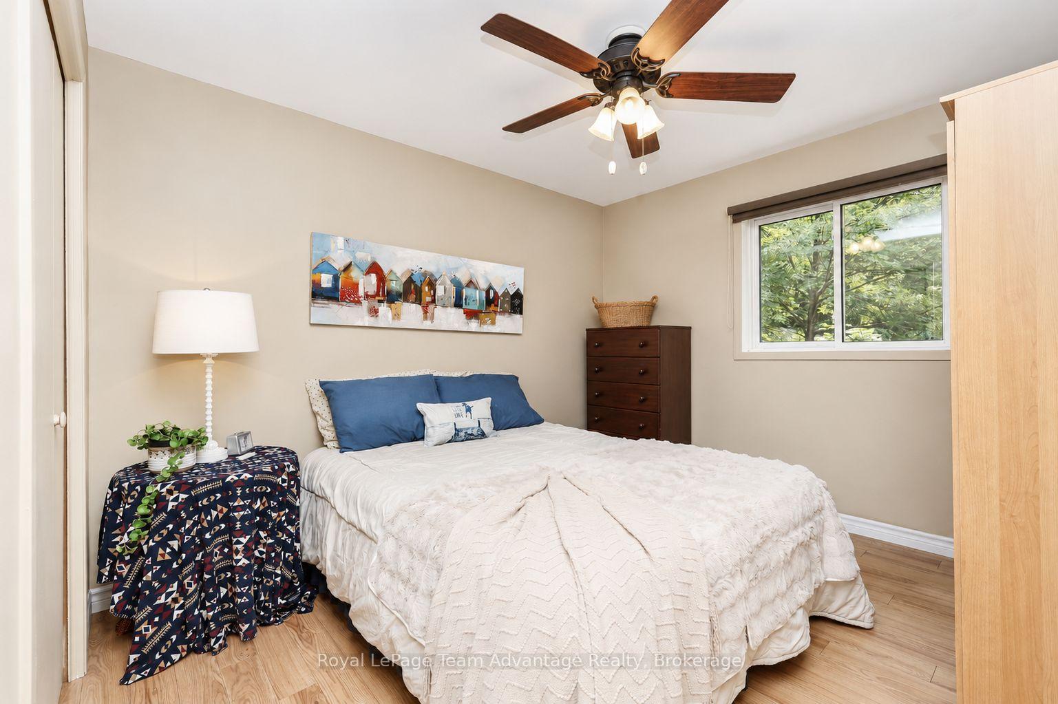 Photo 24 of 30 Bartlett Drive, Seguin — HOMEH