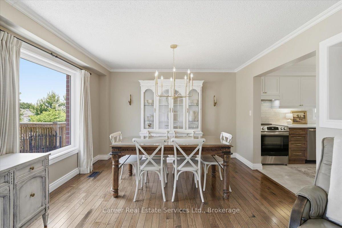 Photo 9 of 17 Rickaby Street, Clarington, Bowmanville — HOMEH