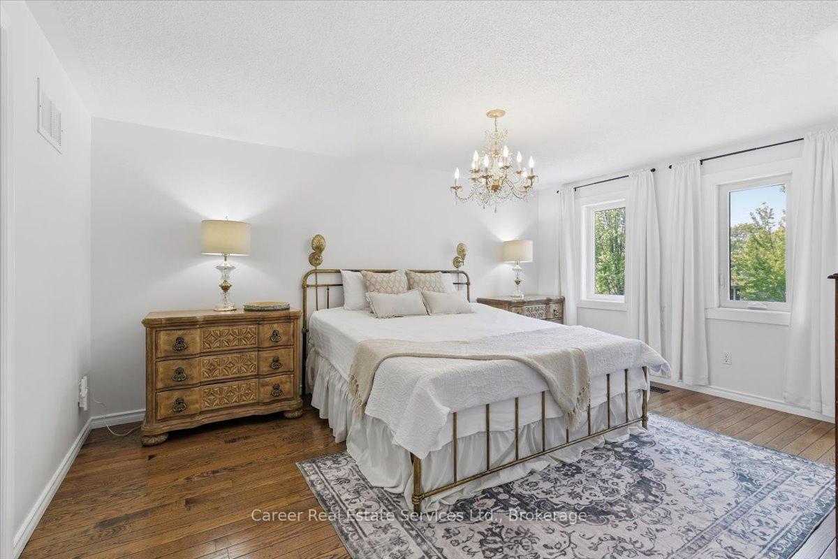 Photo 14 of 17 Rickaby Street, Clarington, Bowmanville — HOMEH