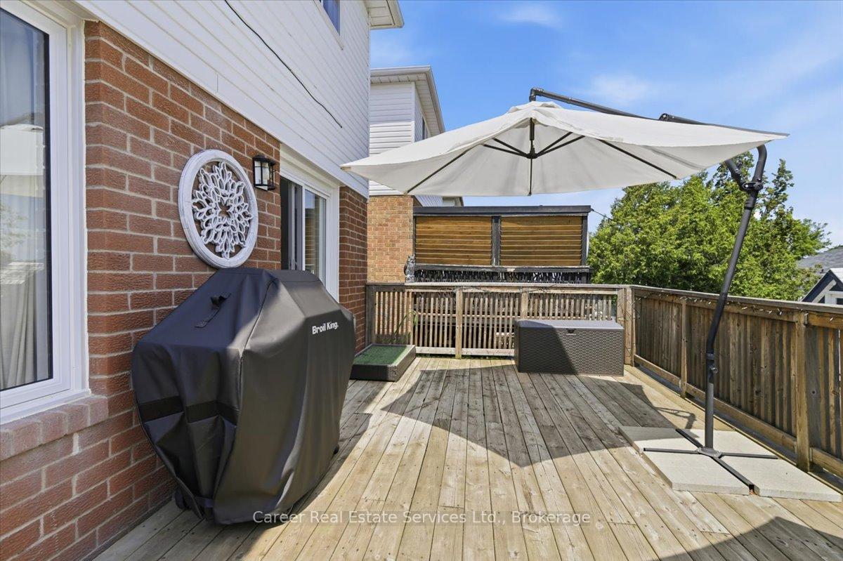 Photo 27 of 17 Rickaby Street, Clarington, Bowmanville — HOMEH
