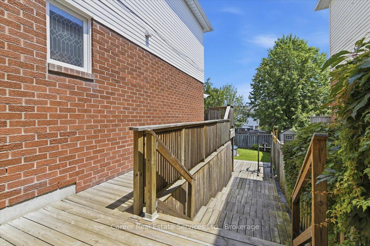 Photo 29 of 17 Rickaby Street, Clarington, Bowmanville — HOMEH