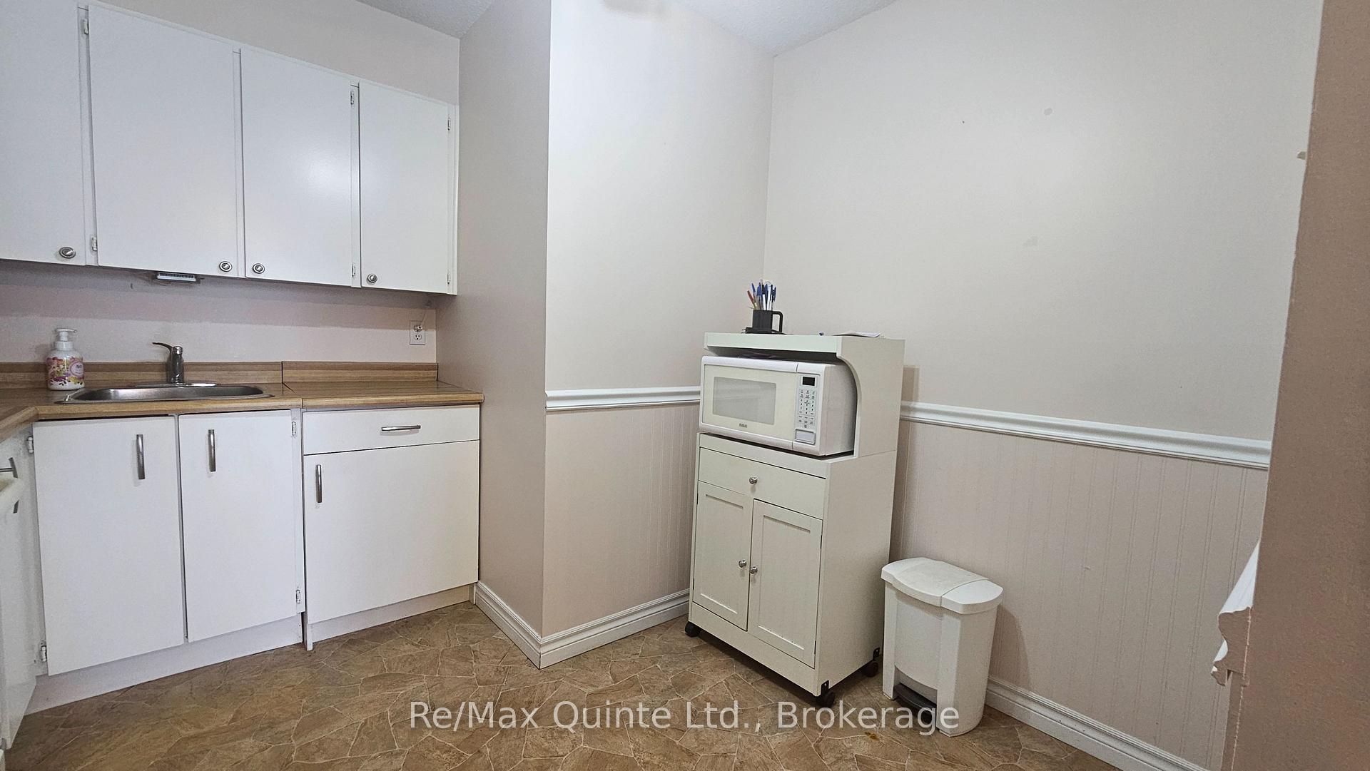 Photo 8 of Unit 404, 610 William Street S, Gananoque, Gananoque — HOMEH
