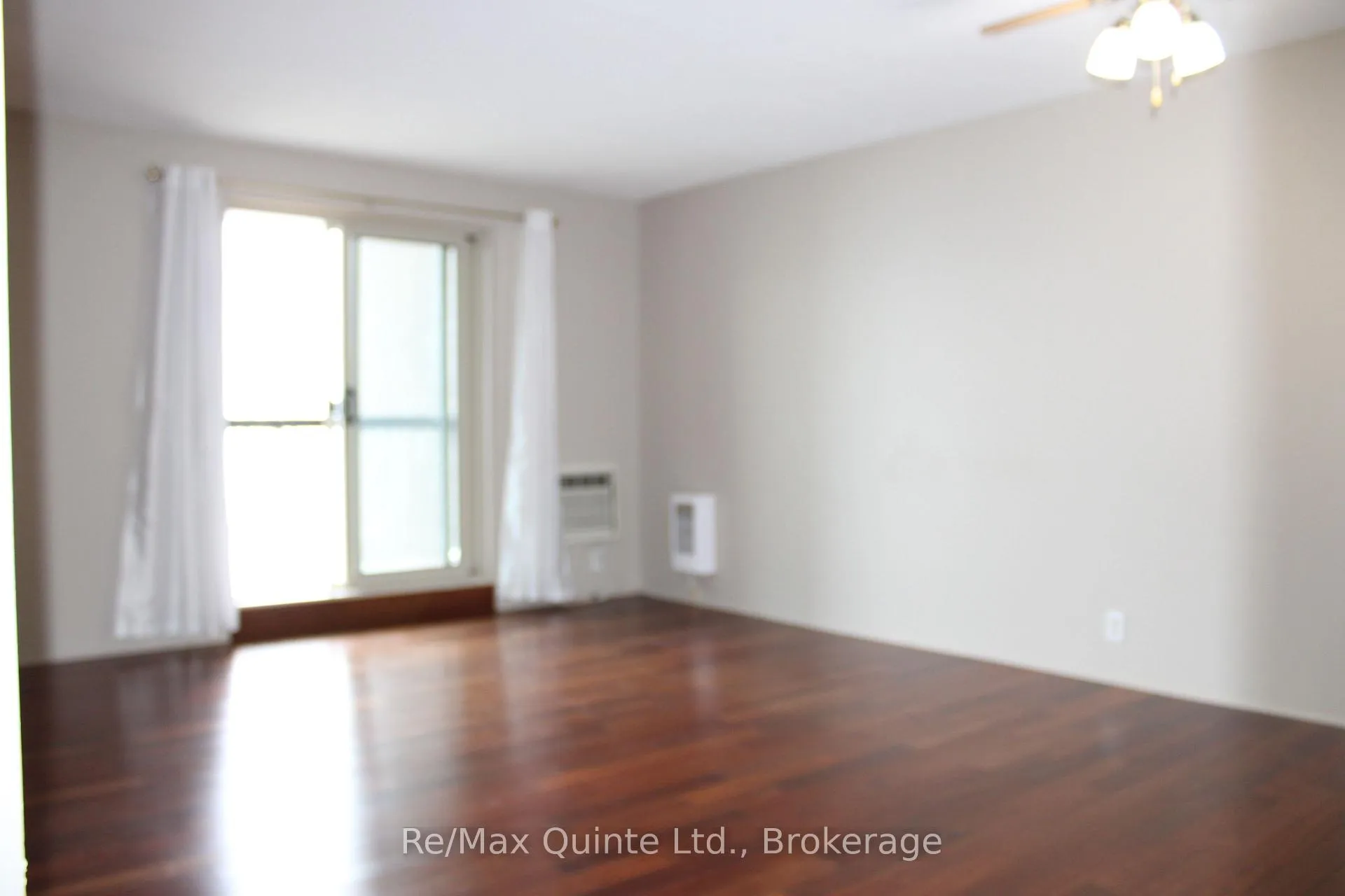 Photo 3 of Unit 404, 610 William Street S, Gananoque, Gananoque — HOMEH