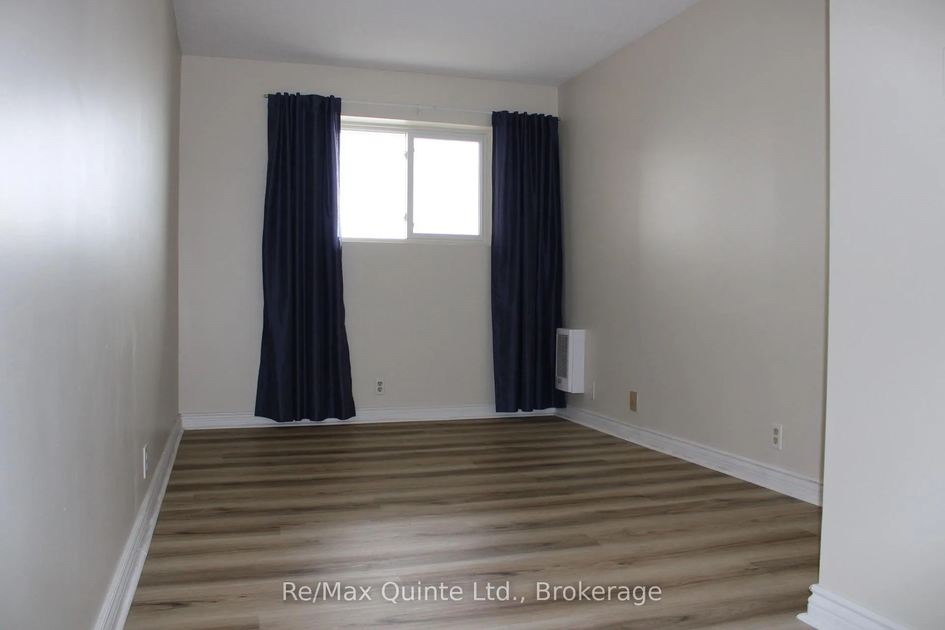 Photo 10 of Unit 404, 610 William Street S, Gananoque, Gananoque — HOMEH