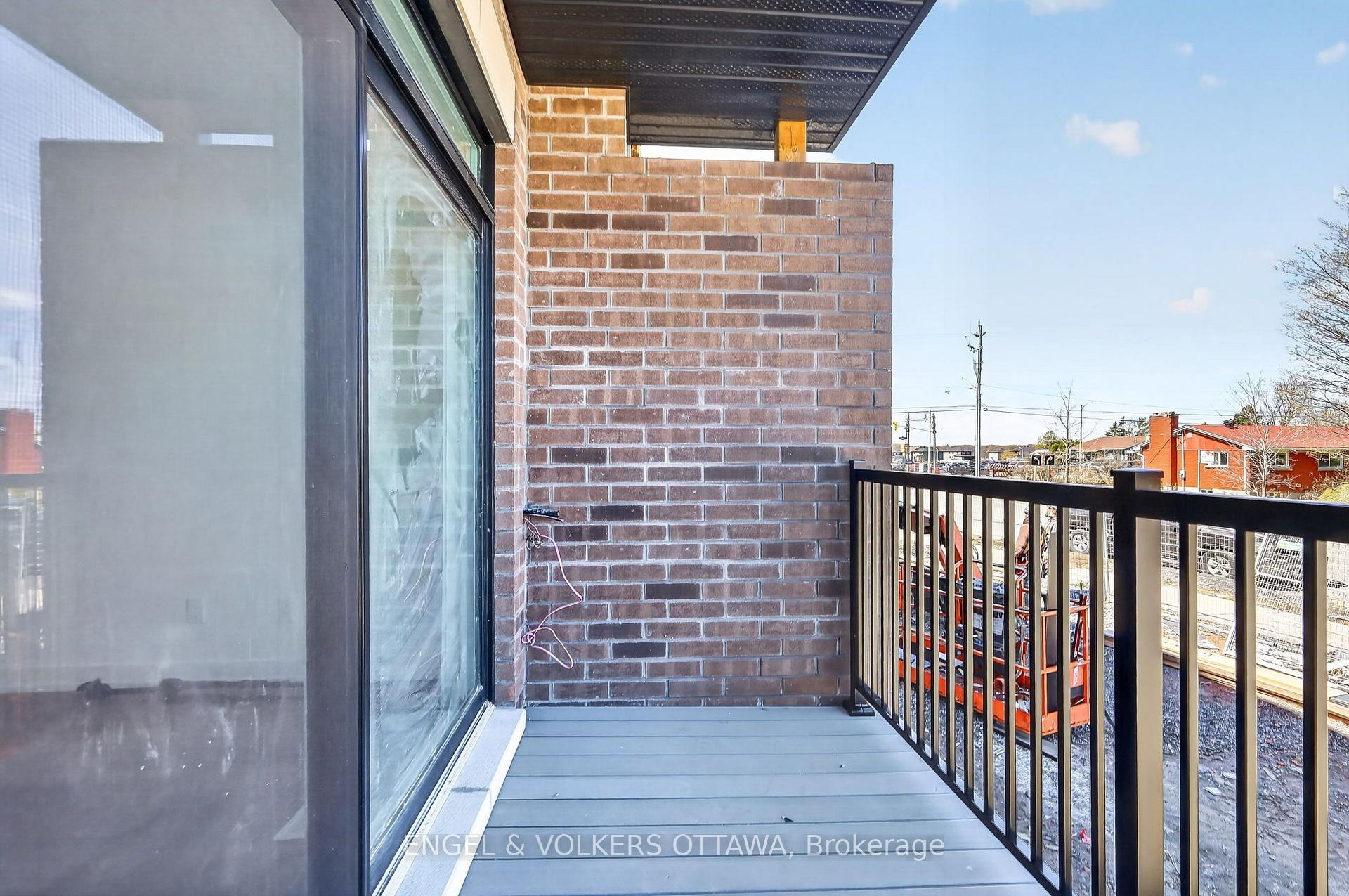 Photo 30 of 124 Stardust Private, Ottawa, Leitrim — HOMEH