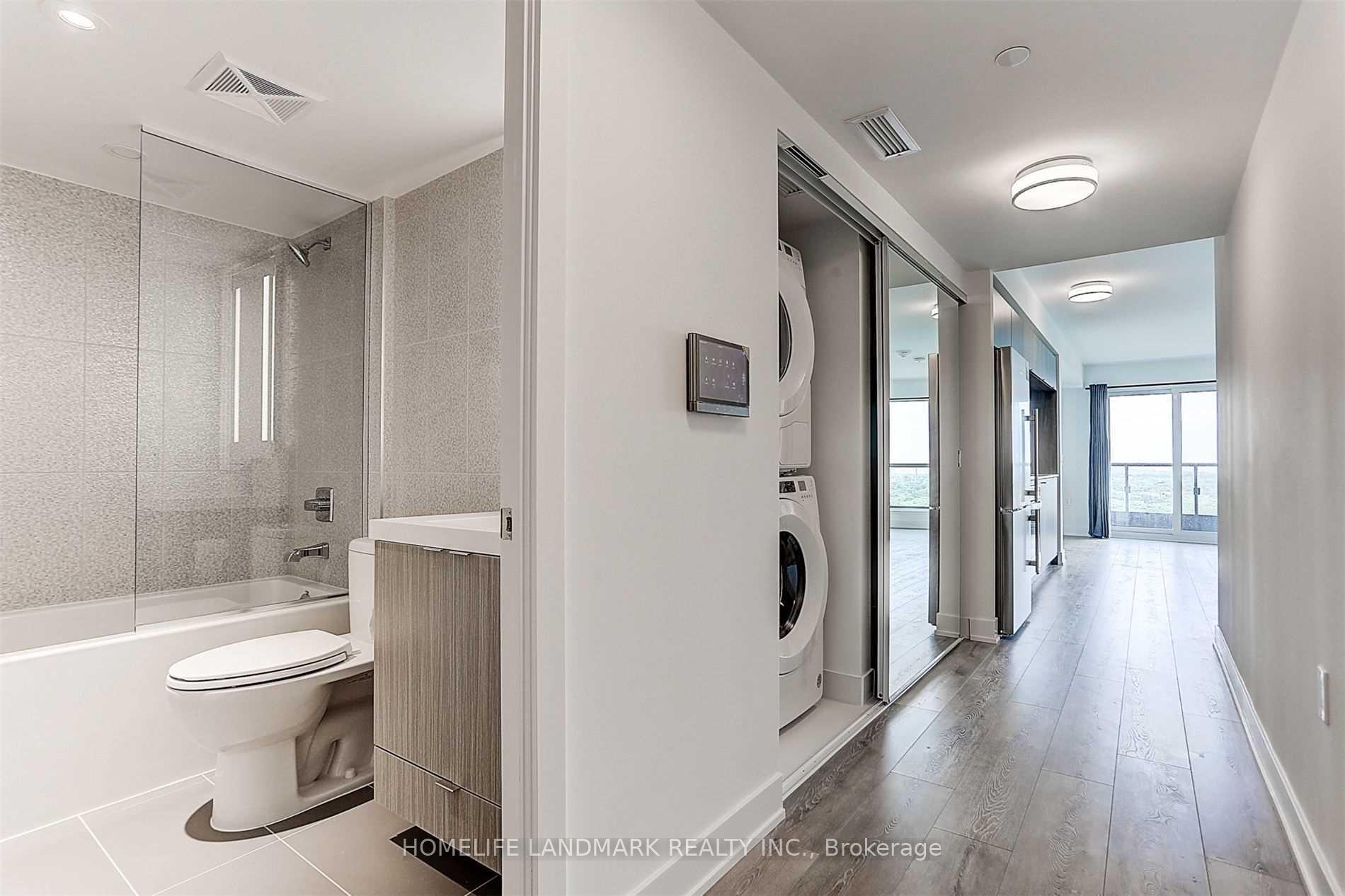 Photo 4 of Unit 1618, 585 Bloor Street E, Toronto, North St. James Town — HOMEH