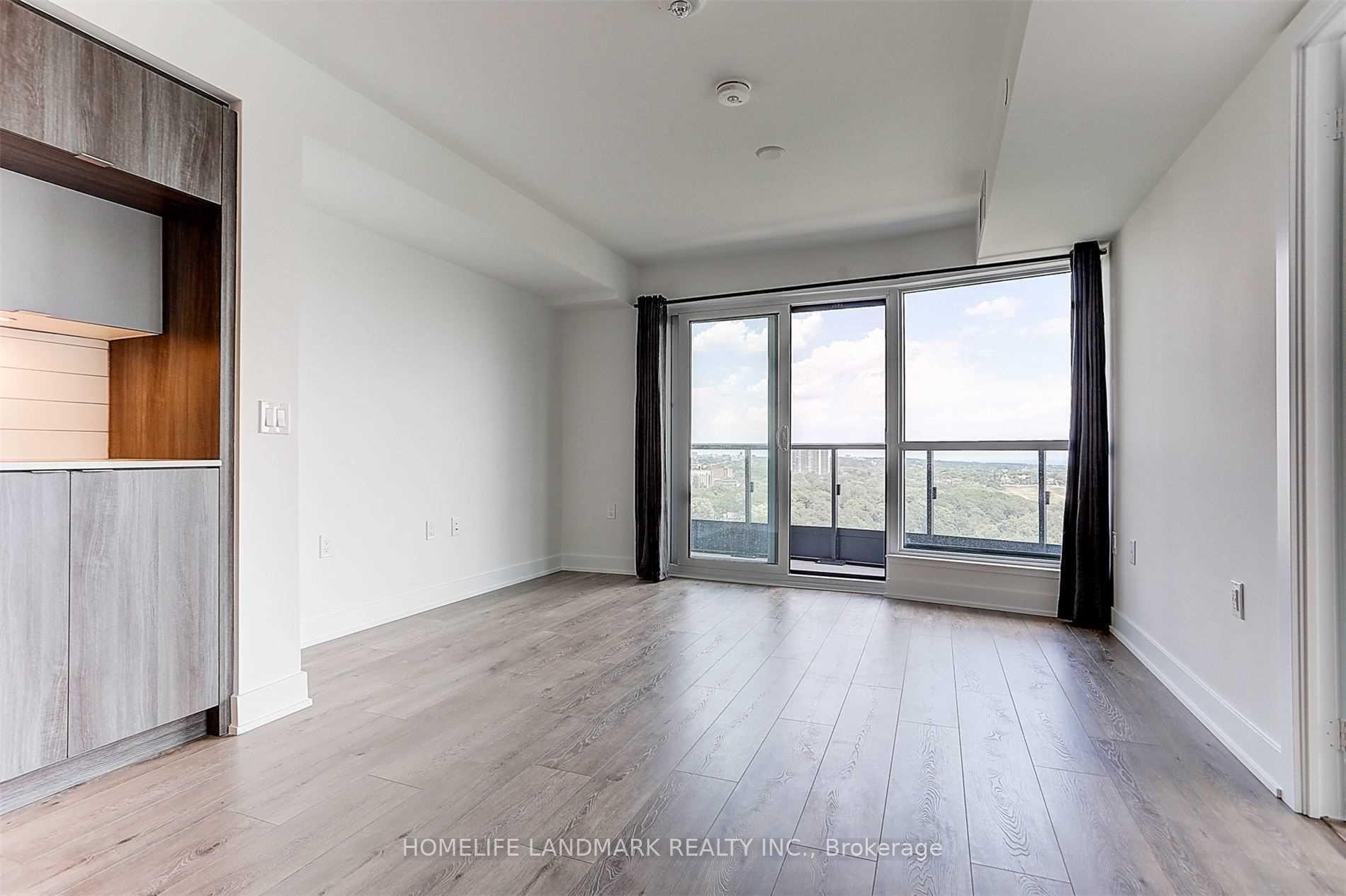Photo 10 of Unit 1618, 585 Bloor Street E, Toronto, North St. James Town — HOMEH