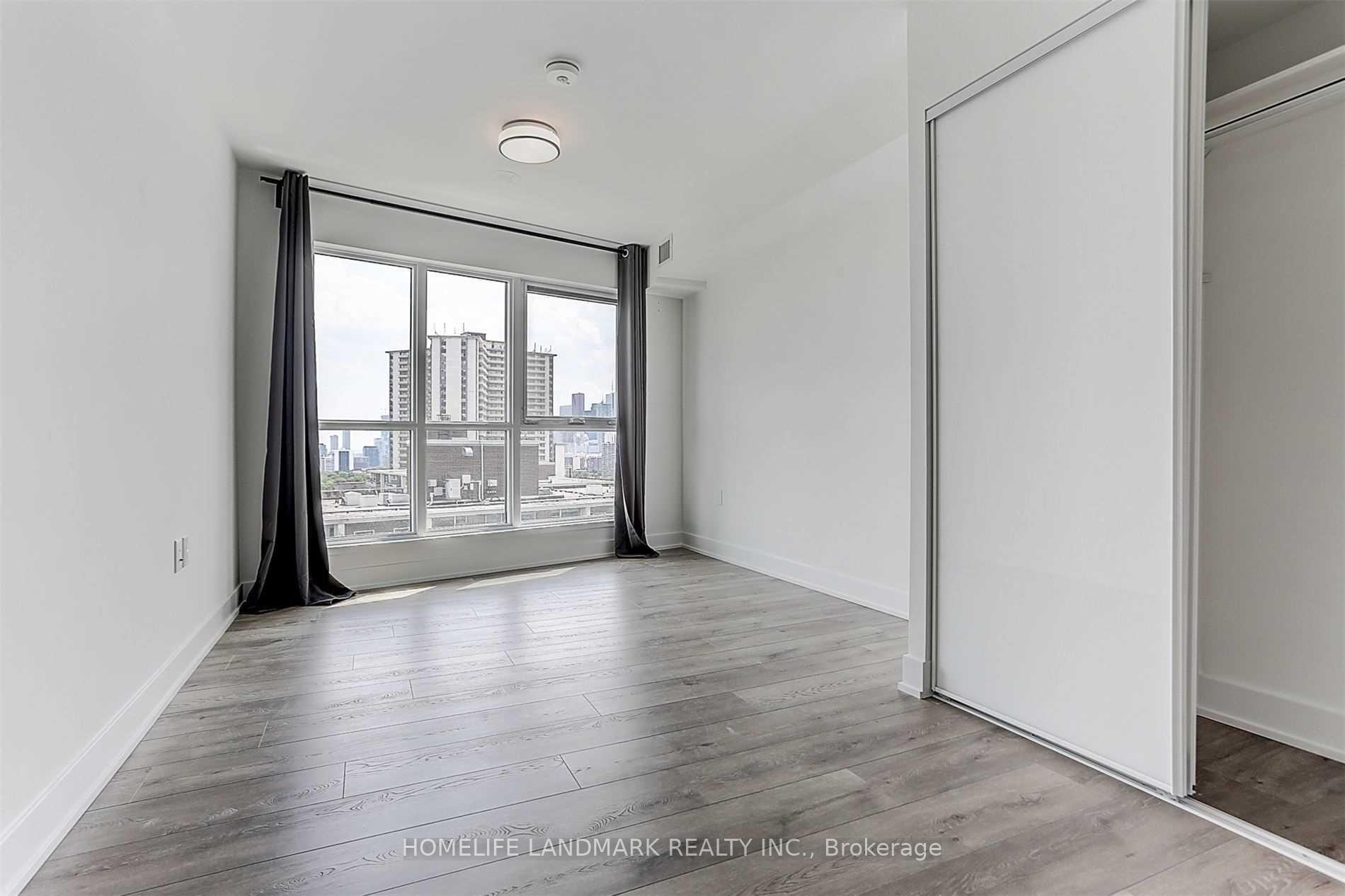 Photo 14 of Unit 1618, 585 Bloor Street E, Toronto, North St. James Town — HOMEH