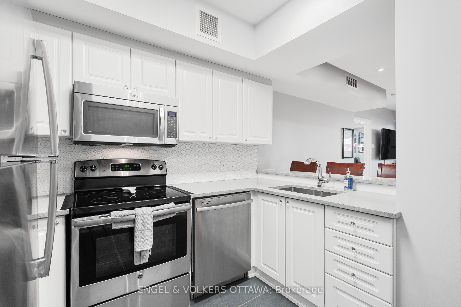Photo 7 of Unit 202, 200 Rideau Street, Ottawa, Sandy Hill — HOMEH