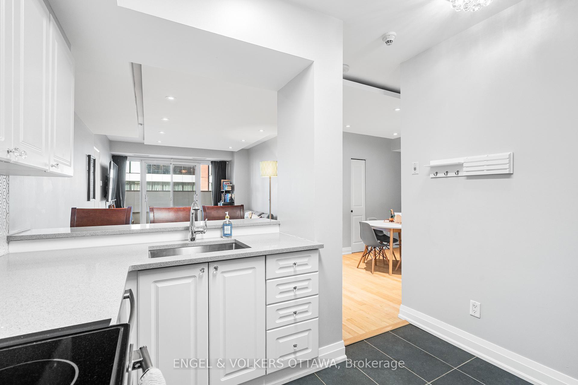 Photo 9 of Unit 202, 200 Rideau Street, Ottawa, Sandy Hill — HOMEH