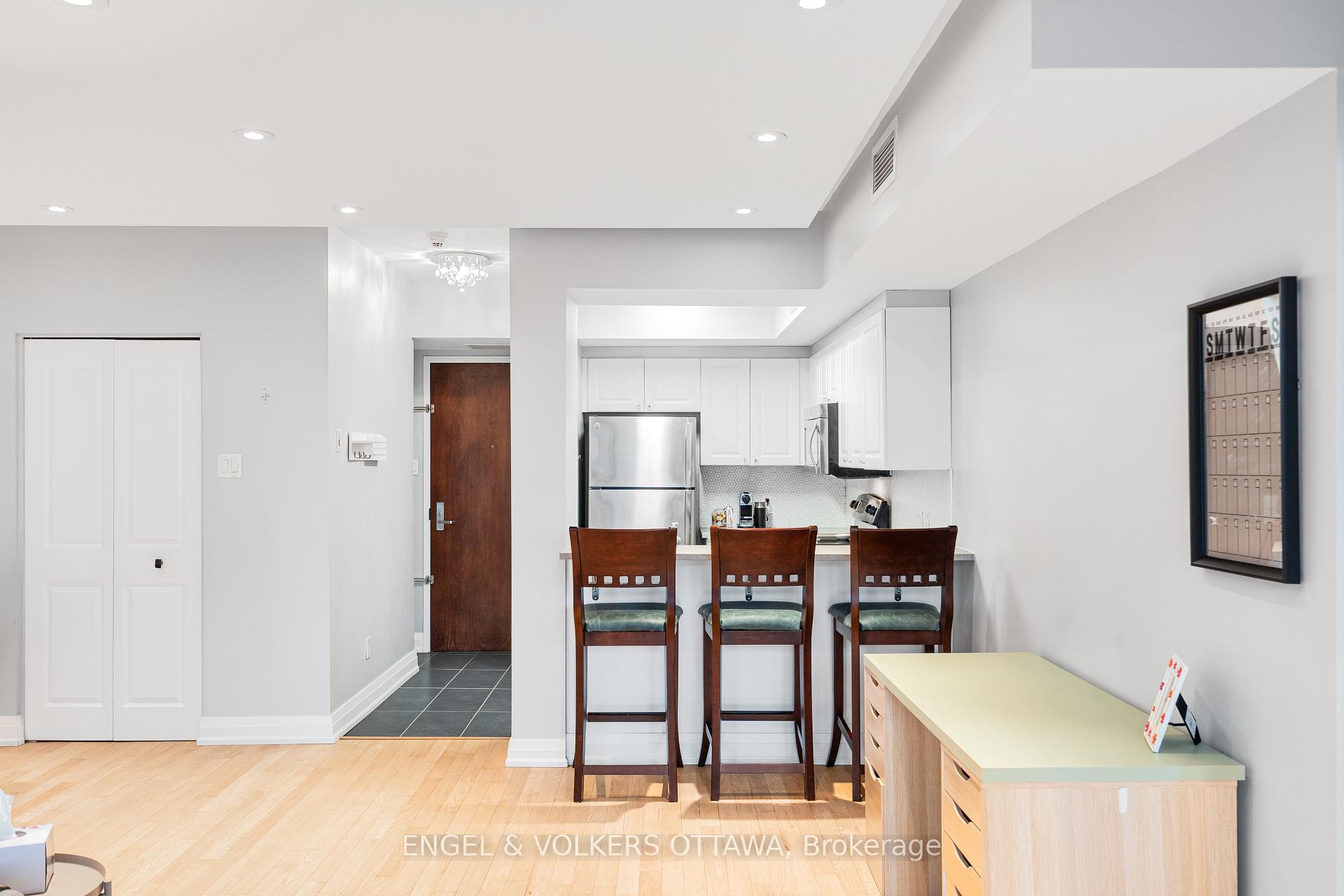 Photo 12 of Unit 202, 200 Rideau Street, Ottawa, Sandy Hill — HOMEH