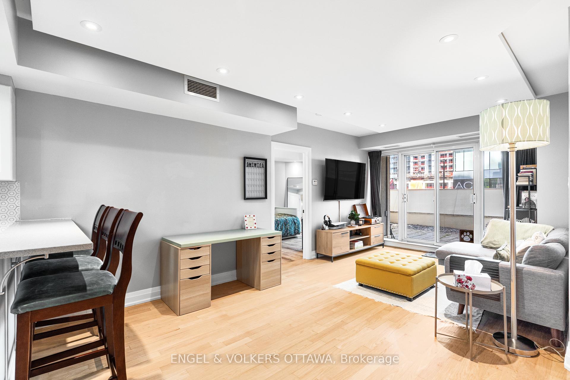 Photo 19 of Unit 202, 200 Rideau Street, Ottawa, Sandy Hill — HOMEH
