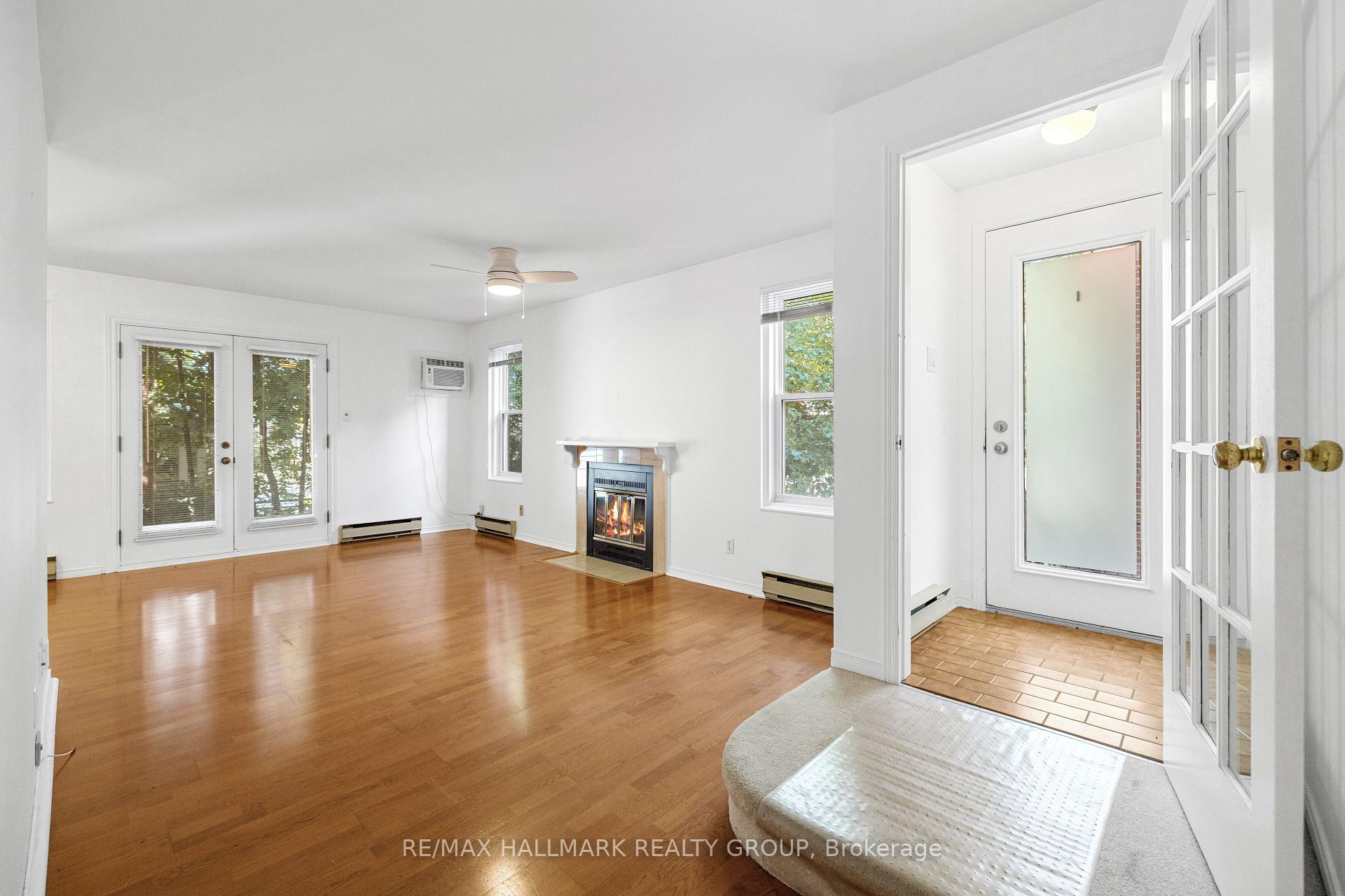 Photo 3 of Unit 2, 19 Montcalm Street, Ottawa, Ottawa East — HOMEH