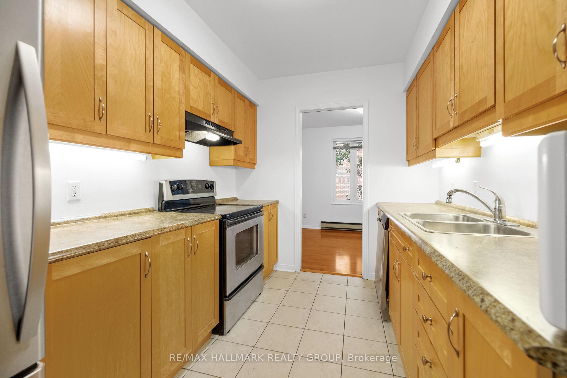 Photo 14 of Unit 2, 19 Montcalm Street, Ottawa, Ottawa East — HOMEH