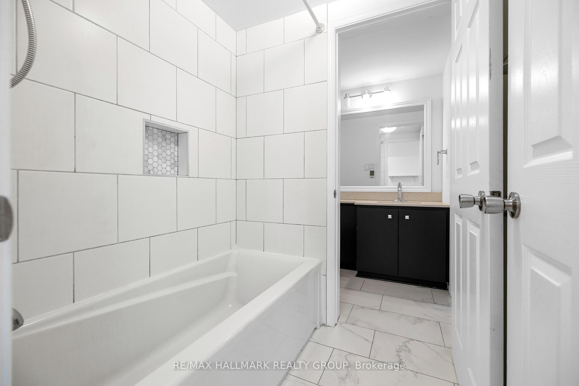 Photo 21 of Unit 2, 19 Montcalm Street, Ottawa, Ottawa East — HOMEH