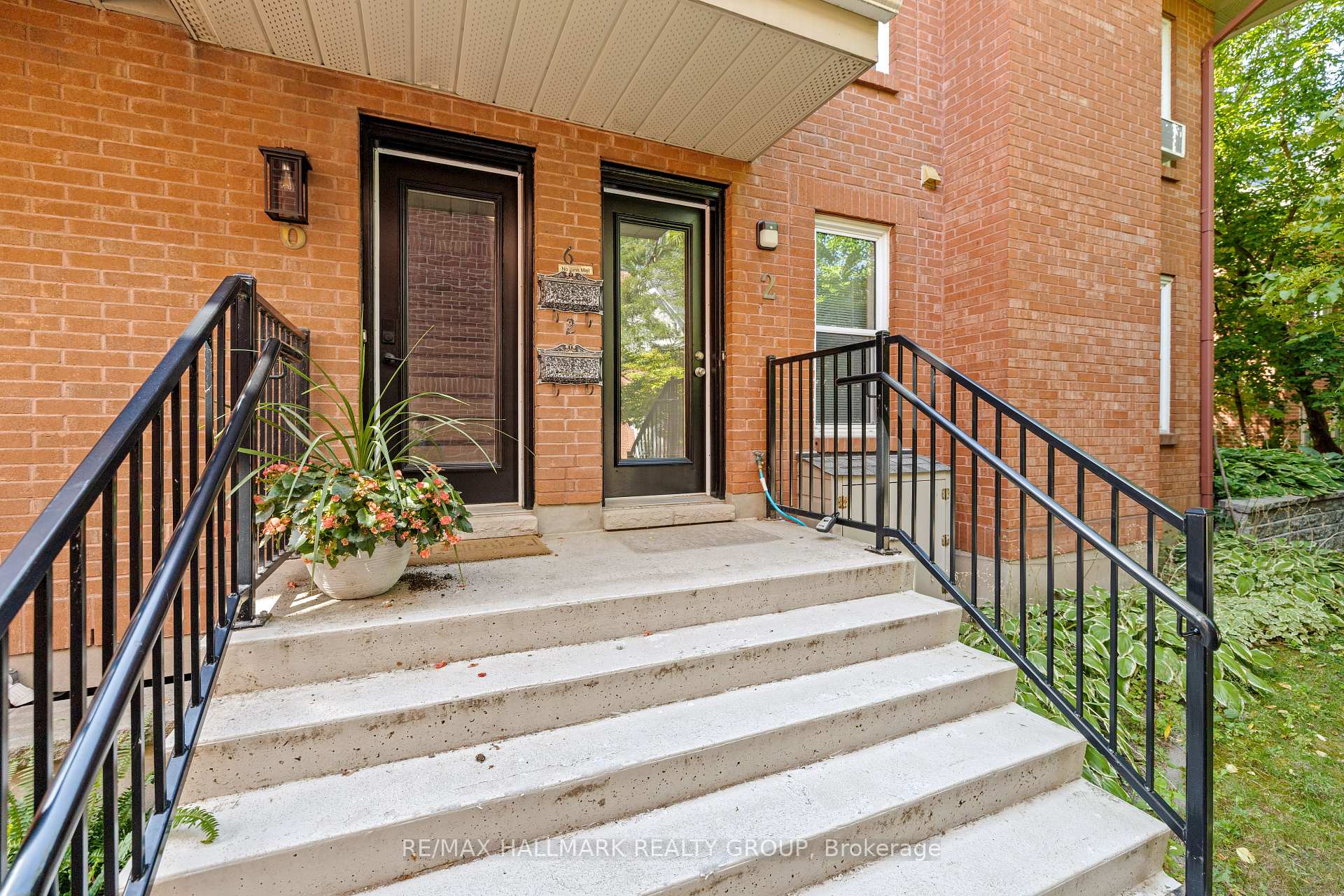 Photo 31 of Unit 2, 19 Montcalm Street, Ottawa, Ottawa East — HOMEH