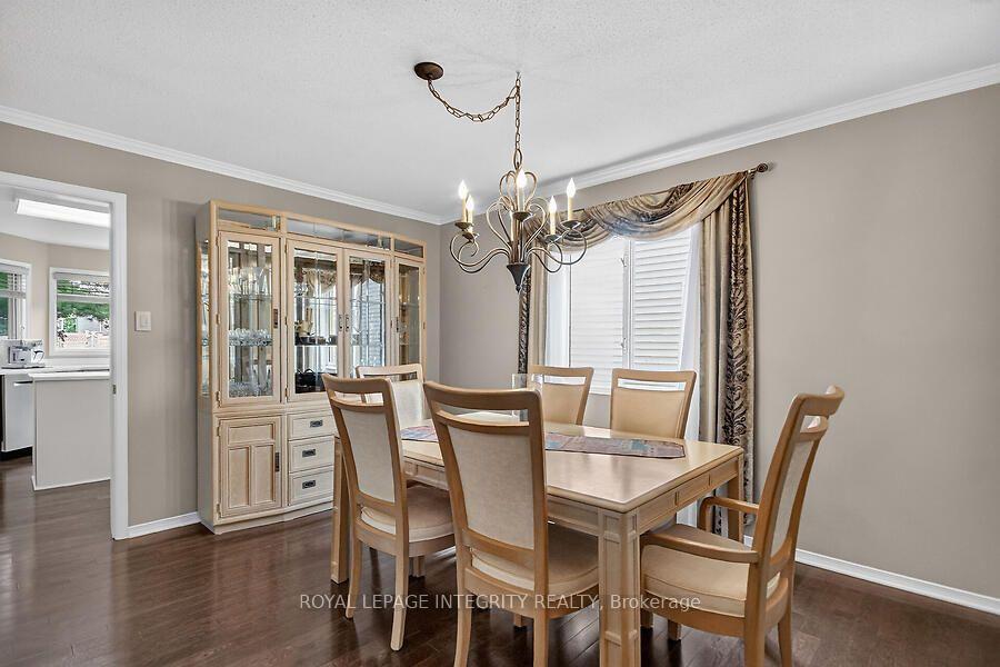 Photo 9 of 76 Saddlehorn Crescent, Ottawa, Kanata - Bridlewood — HOMEH