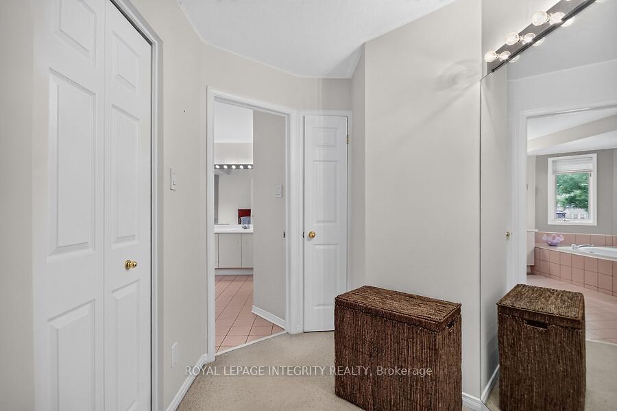 Photo 12 of 76 Saddlehorn Crescent, Ottawa, Kanata - Bridlewood — HOMEH