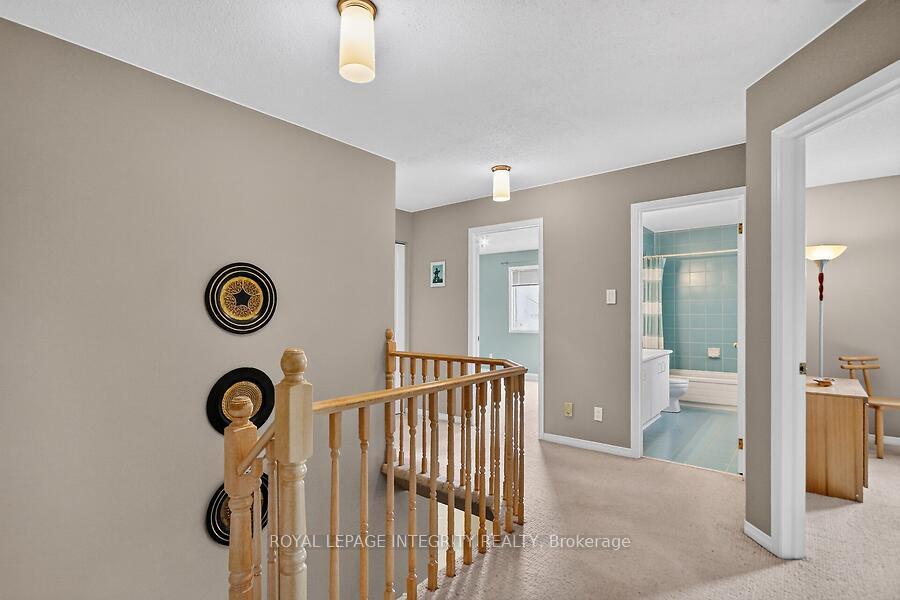 Photo 14 of 76 Saddlehorn Crescent, Ottawa, Kanata - Bridlewood — HOMEH